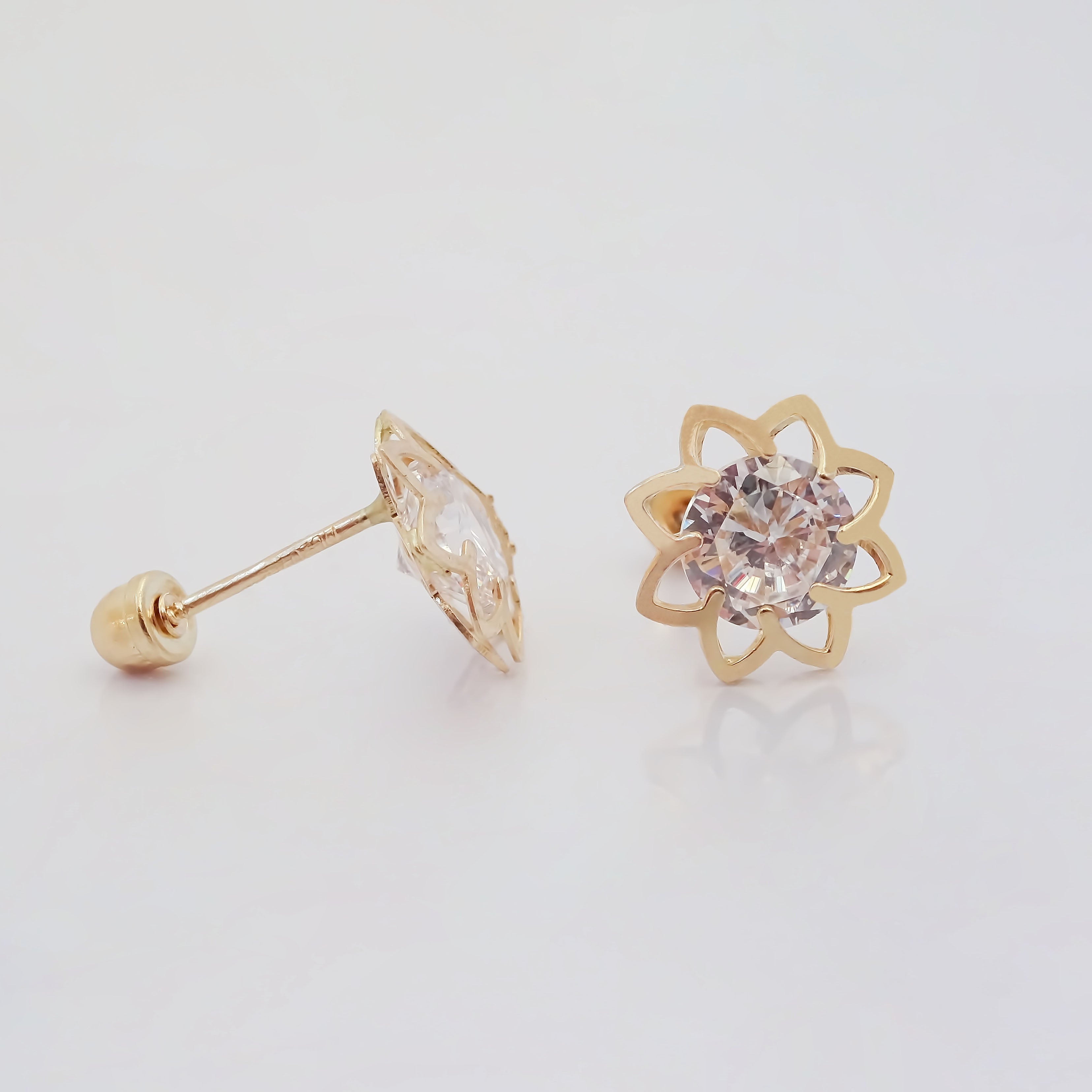 Amor Eterno - Broqueles / Flor Mandala / Aretes / Oro 10k