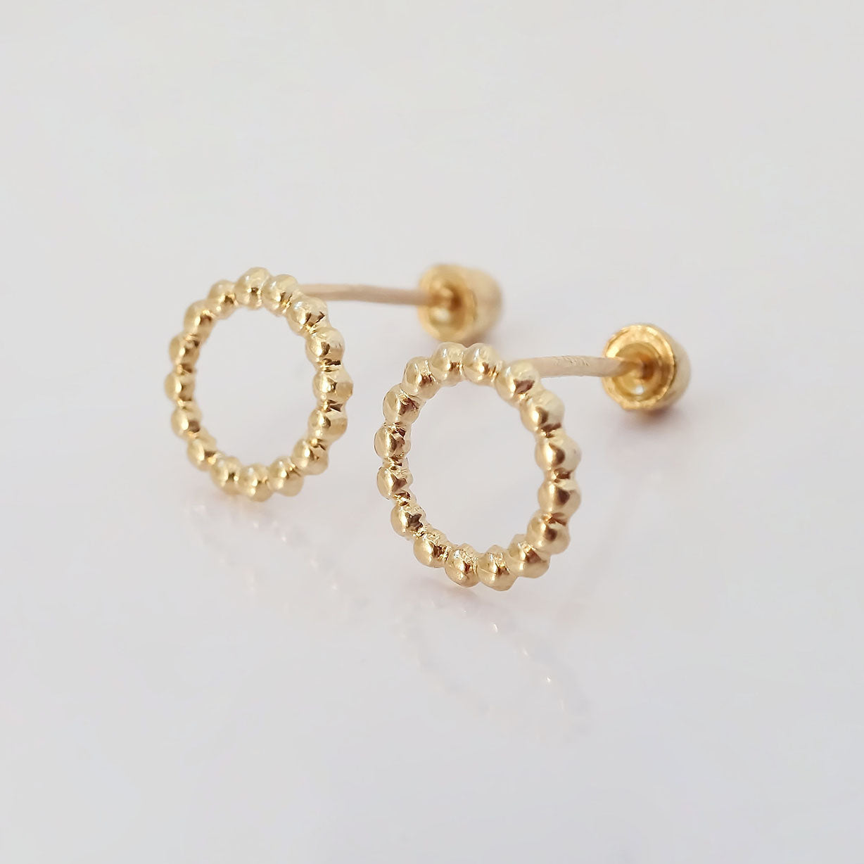 Amor Eterno - Broqueles Merengue Aretes / Oro 10k / Círculo