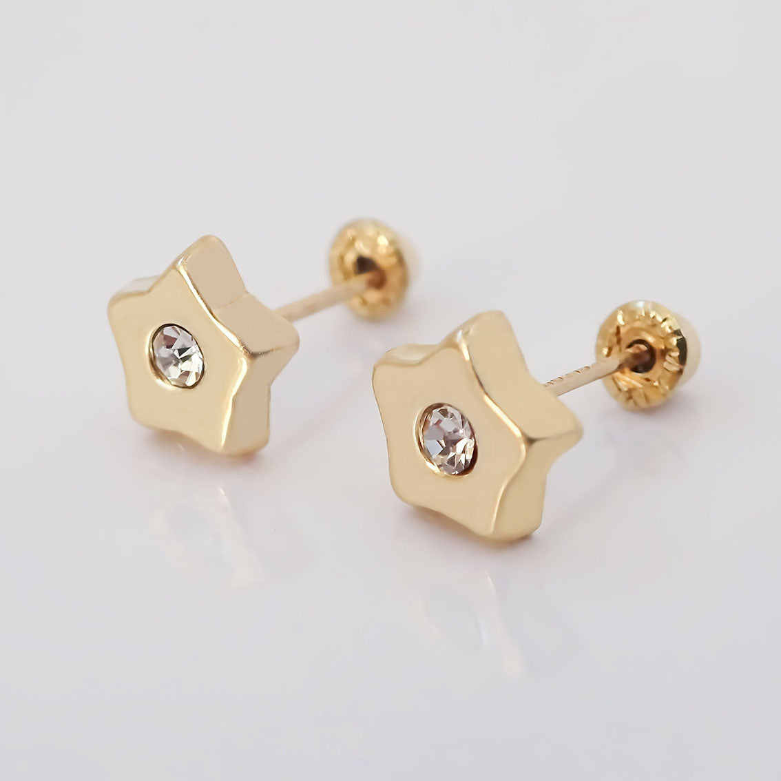 Amor Eterno - Broqueles Estrella Con Piedra Aretes / Oro 10k
