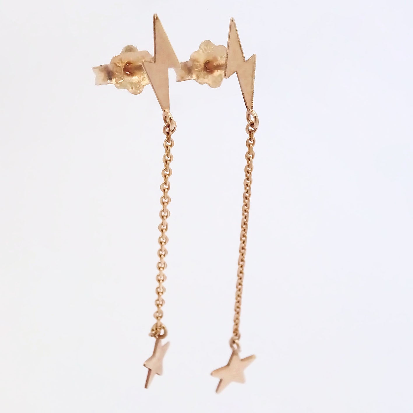 Amor Eterno - Aretes Largos Estrella / Oro Sólido 10k