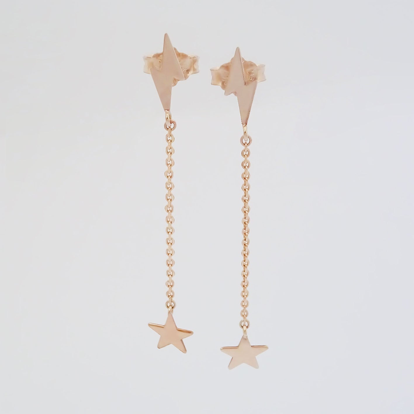 Amor Eterno - Aretes Largos Estrella / Oro Sólido 10k