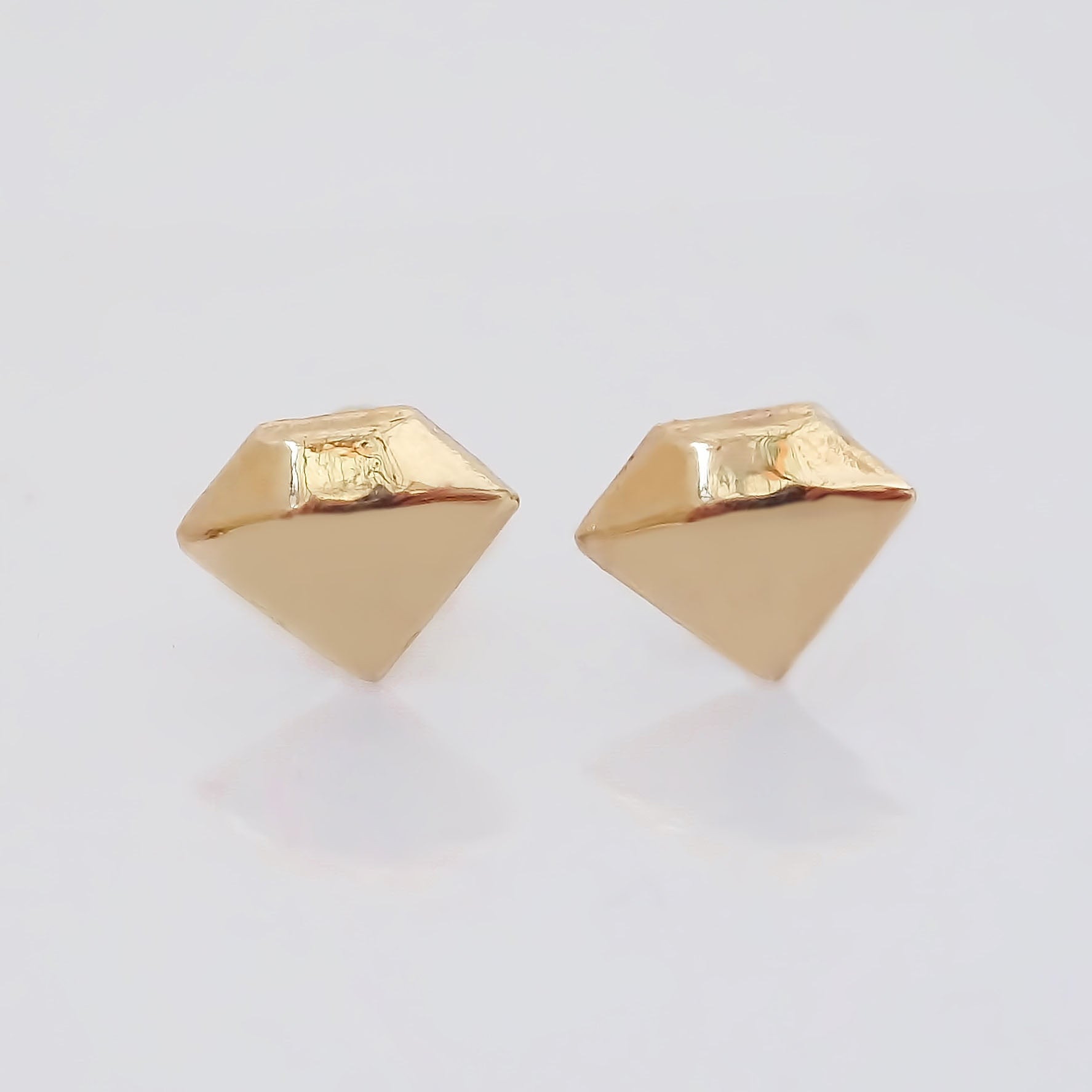 Amor Eterno - Broqueles Diamante Vector Aretes / Oro 10k