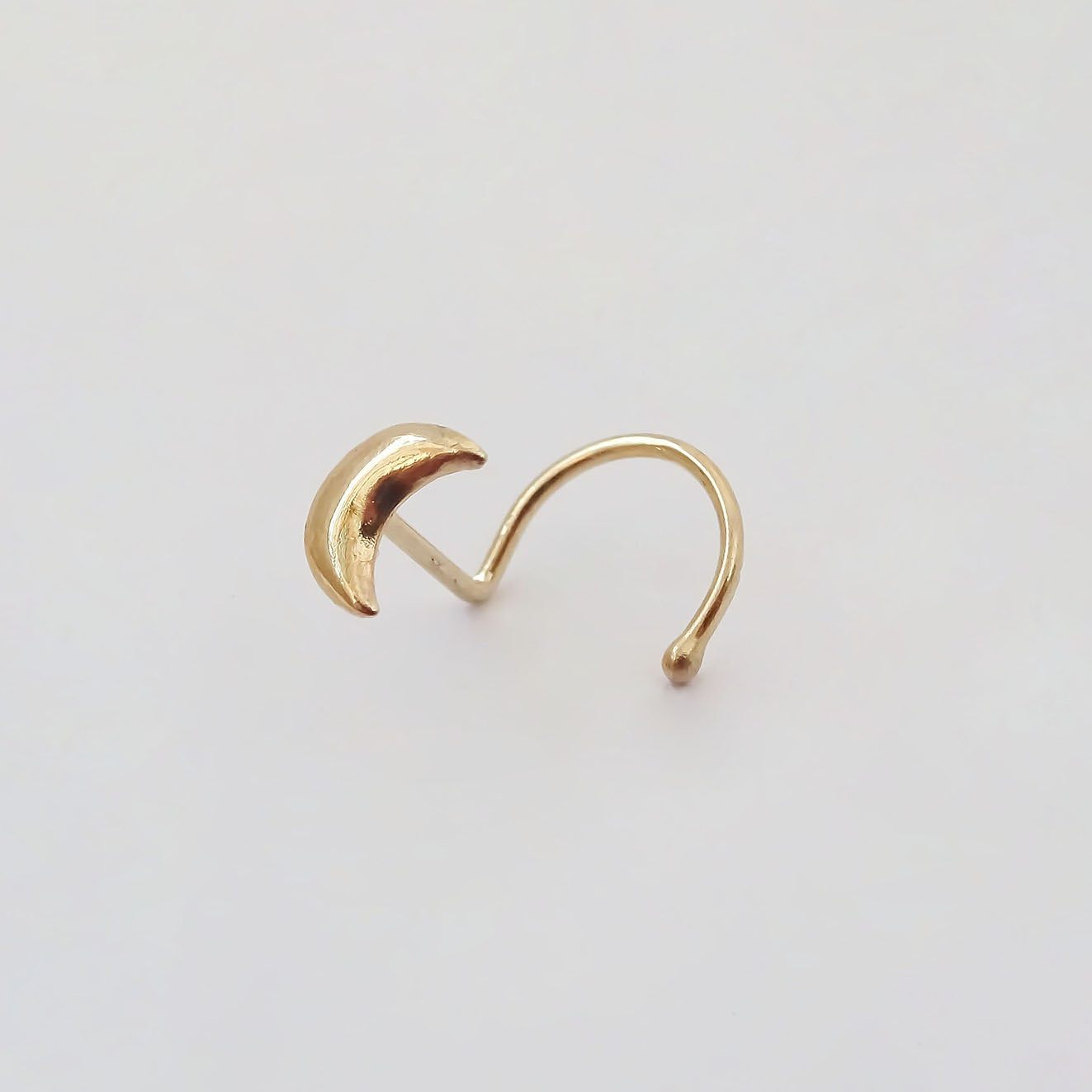 Amor Eterno- Piercing Nariz Luna / Oro Sólido 10k
