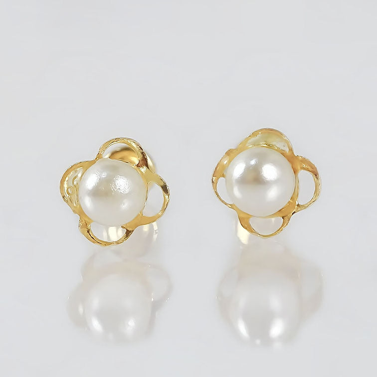 Amor Eterno - Broqueles Perla Flor Bebé / Aretes / Oro 10k