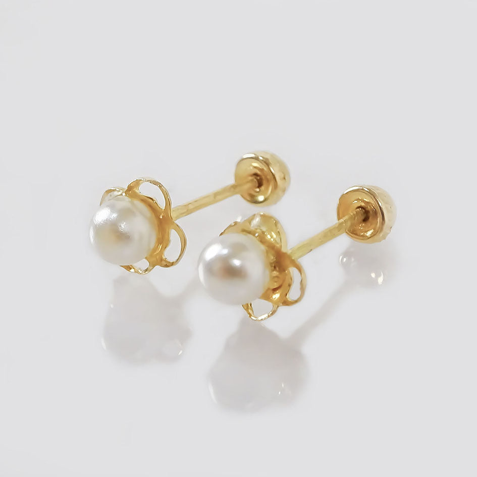 Amor Eterno - Broqueles Perla Flor Bebé / Aretes / Oro 10k