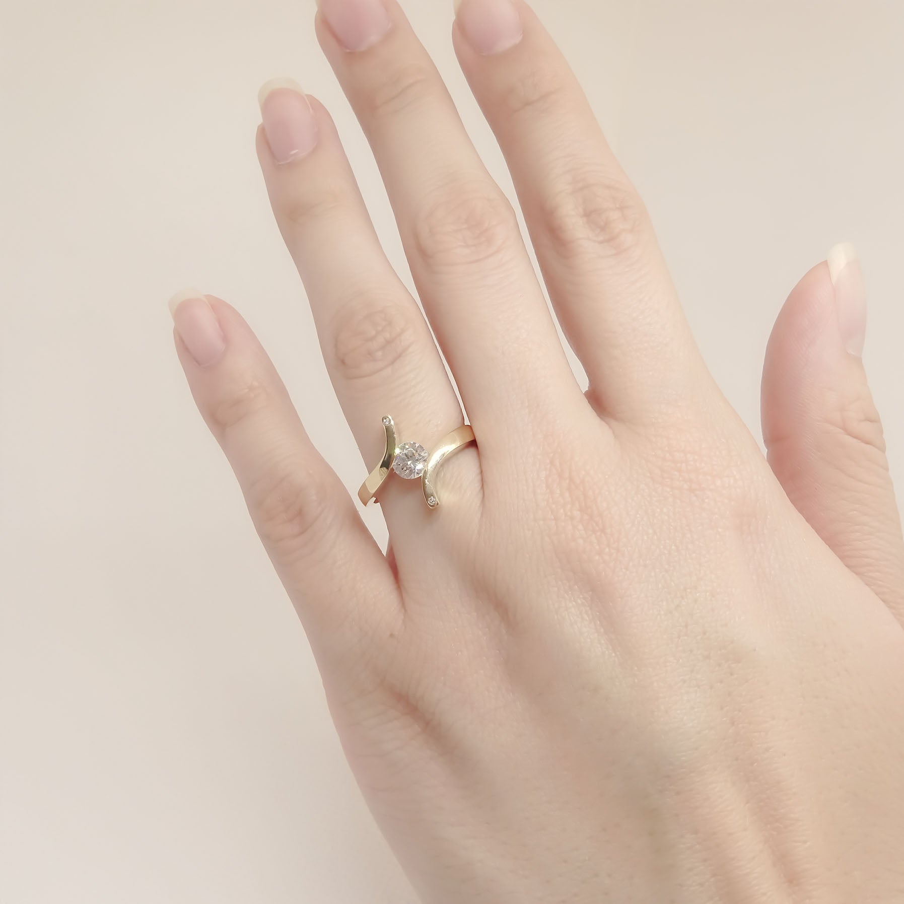 Amor Eterno - Anillo Winter / Oro 14k Sólido