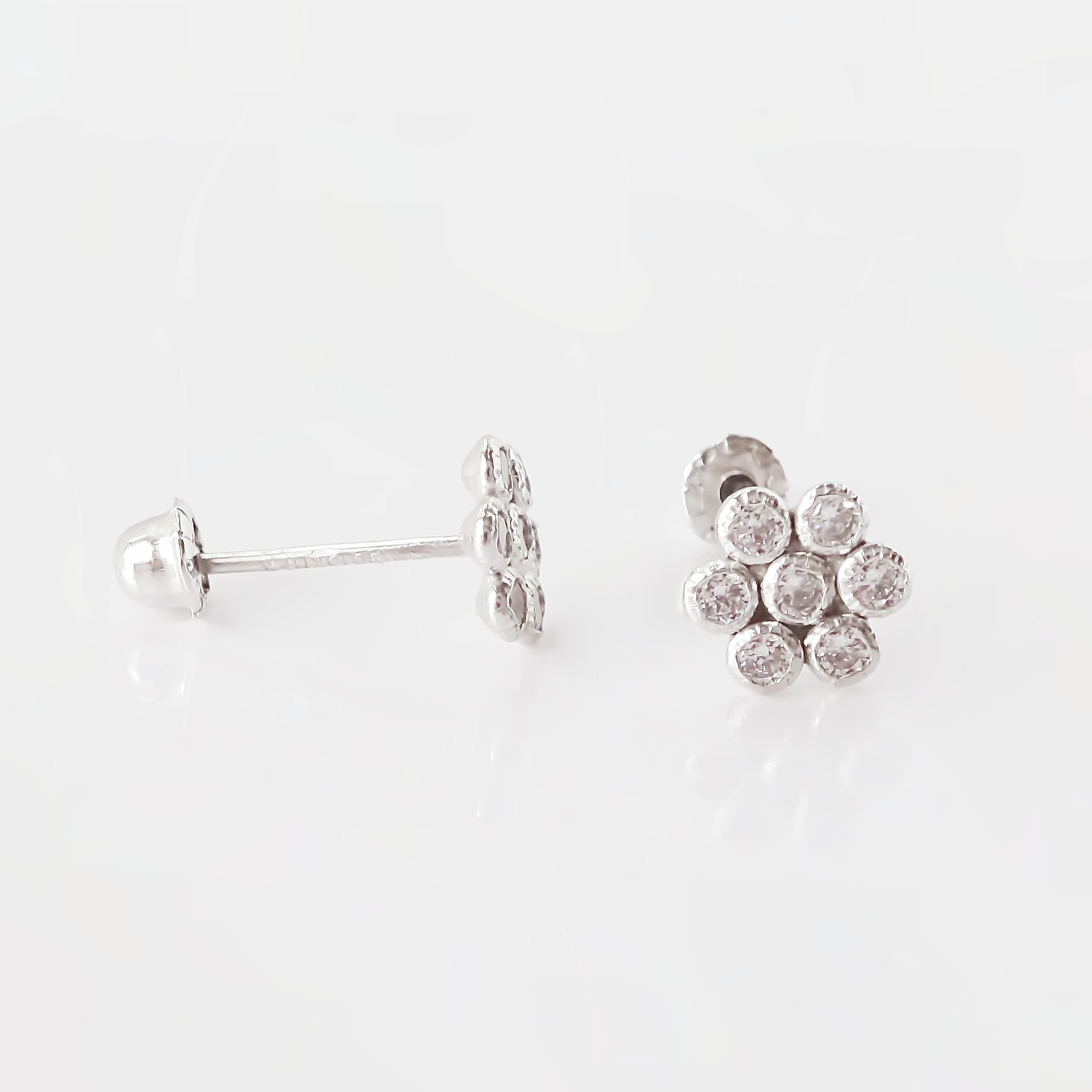 Amor Eterno - Broqueles Roseta / Aretes Oro 10k / Blanco