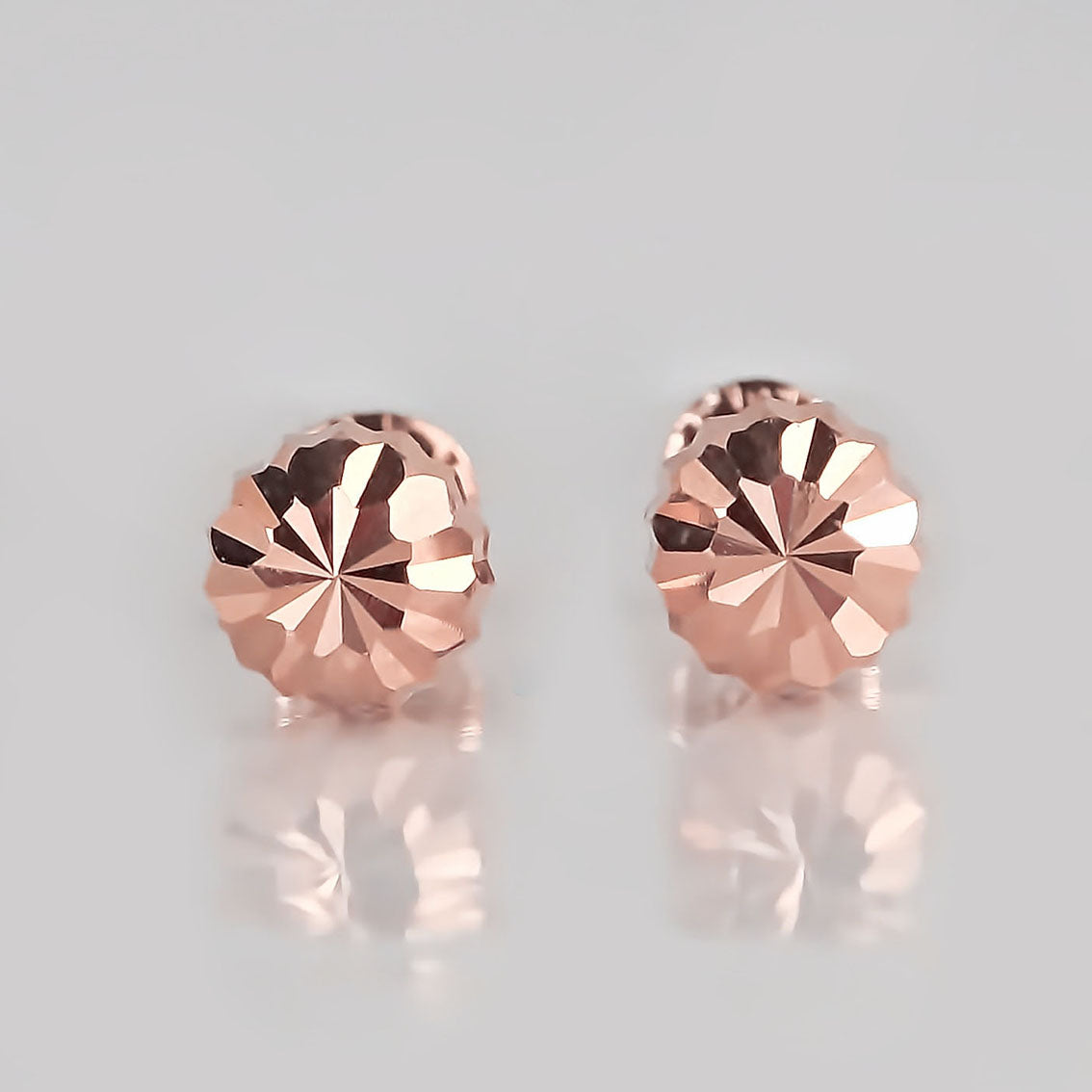 Amor Eterno - Broqueles Hongo / Aretes / Oro Sólido 10k / Rosa