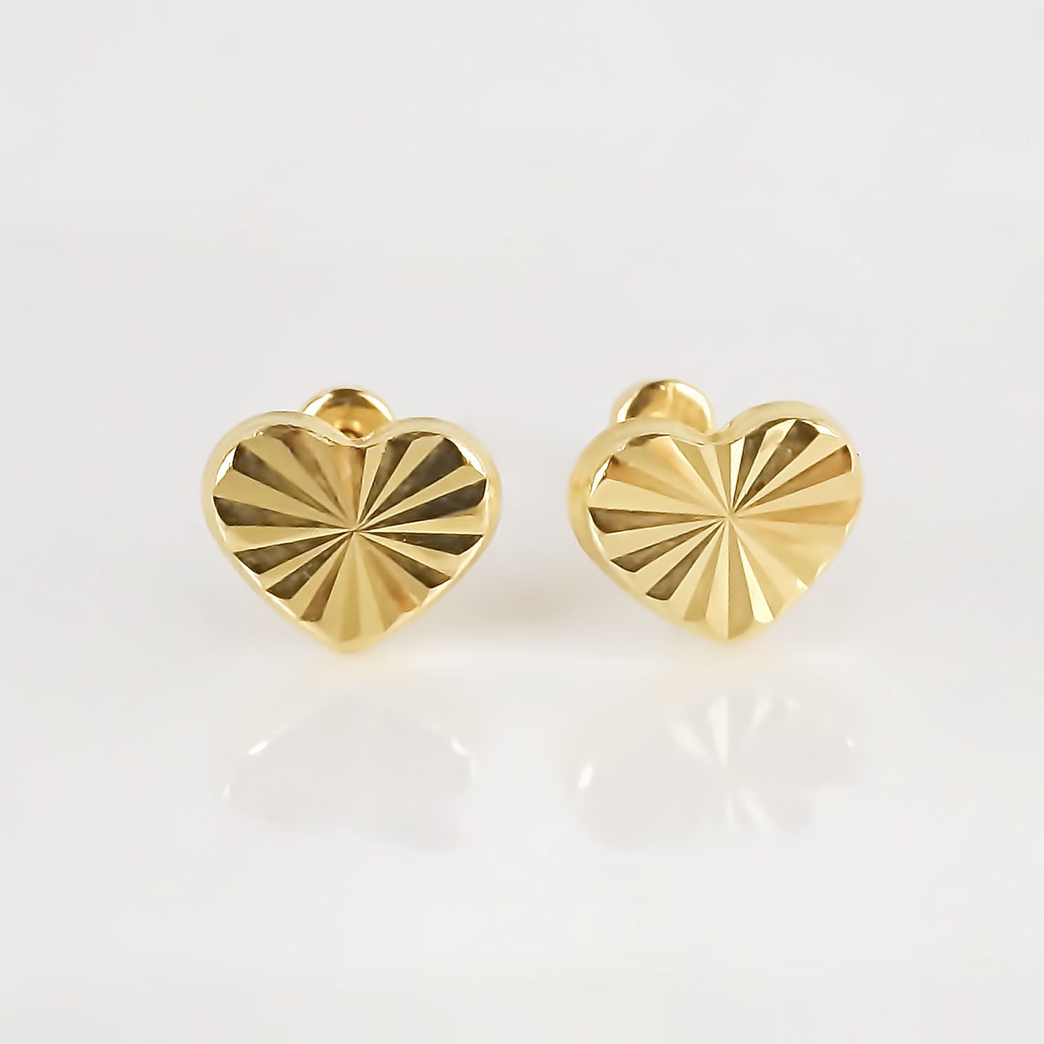 Amor Eterno - Broqueles Corazón Basic Aretes / Oro 10k