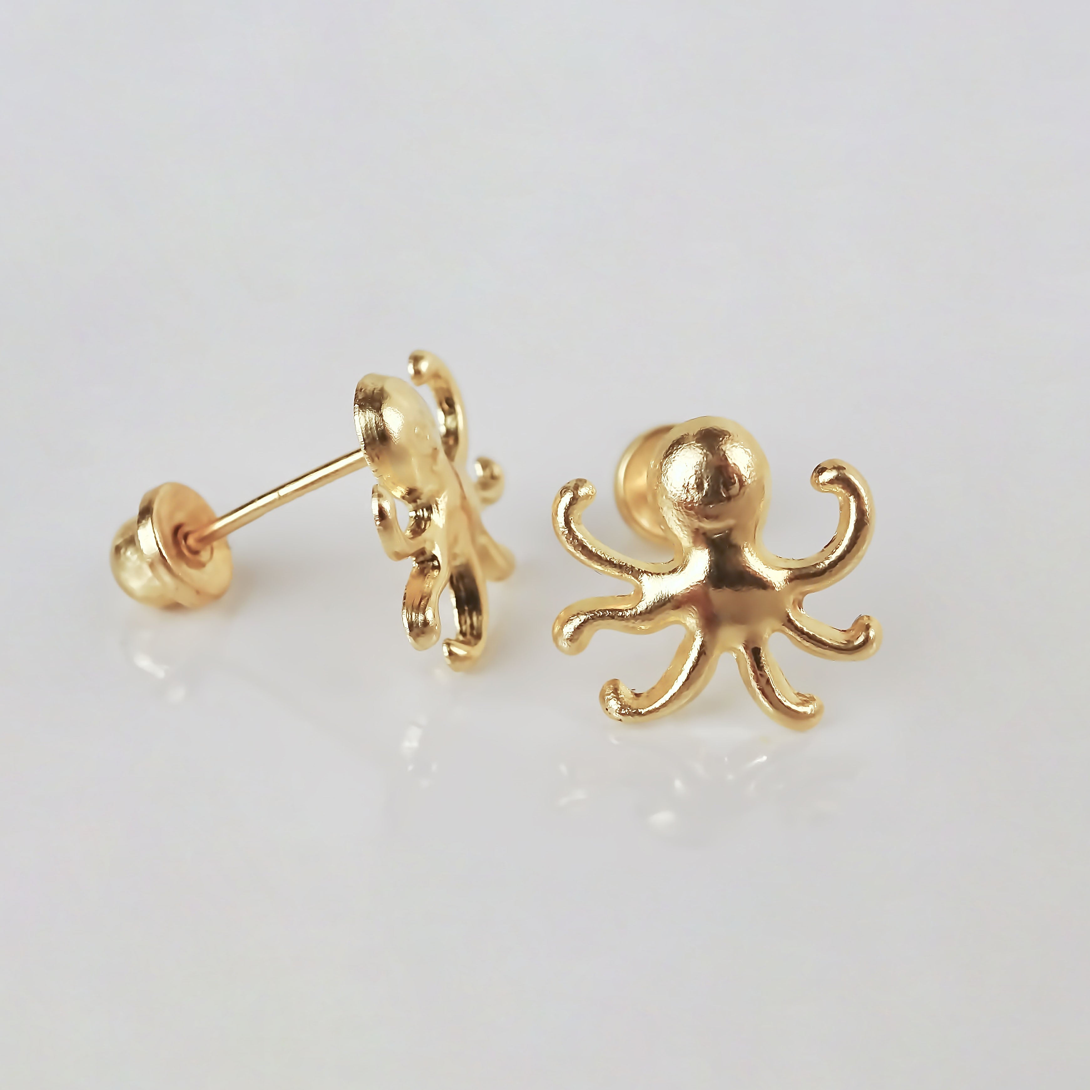 Amor Eterno- Broqueles Pulpo Playa / Aretes / Oro Sólido 10k