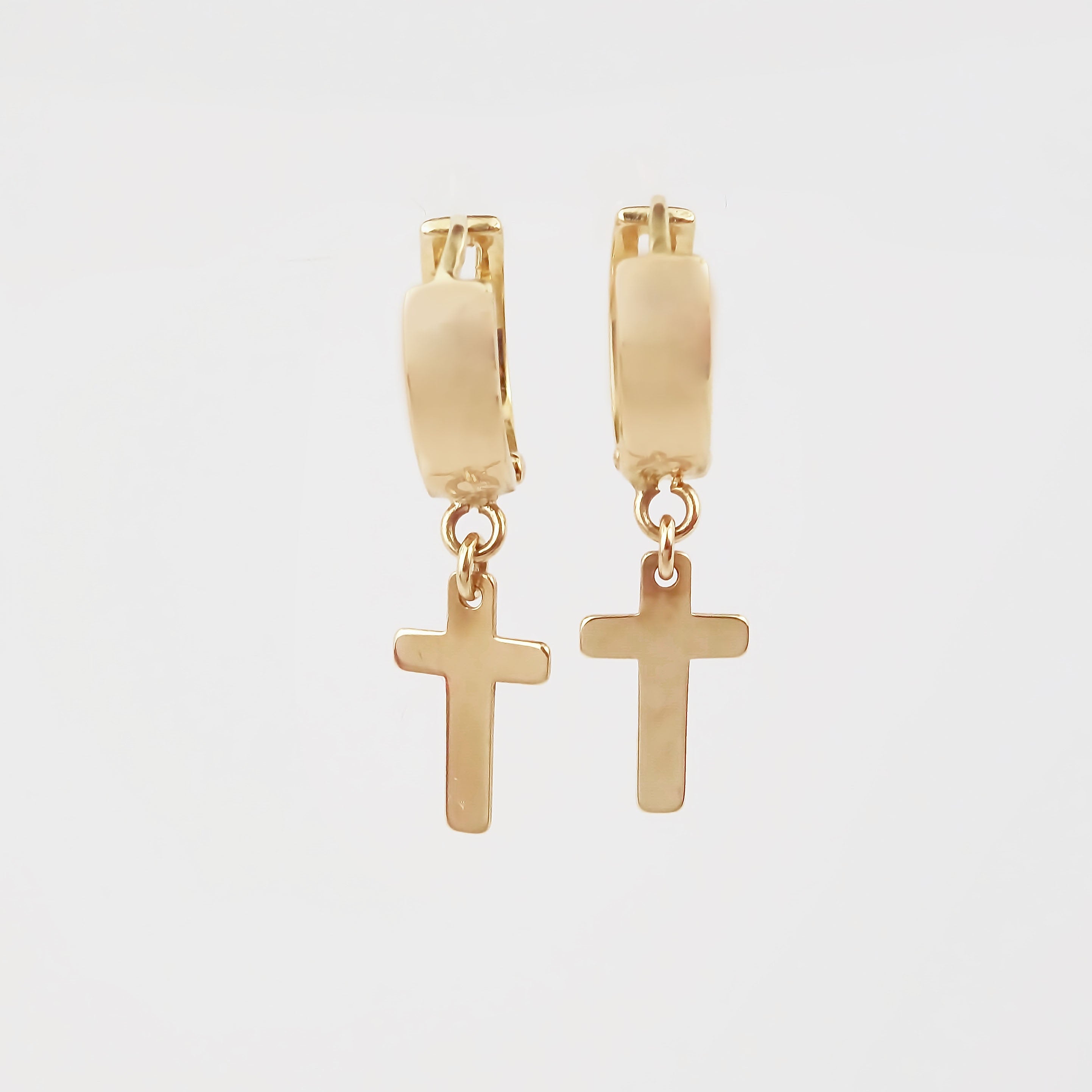 Amor Eterno - Arracadas Huggie Mini / Aretes Oro 10k