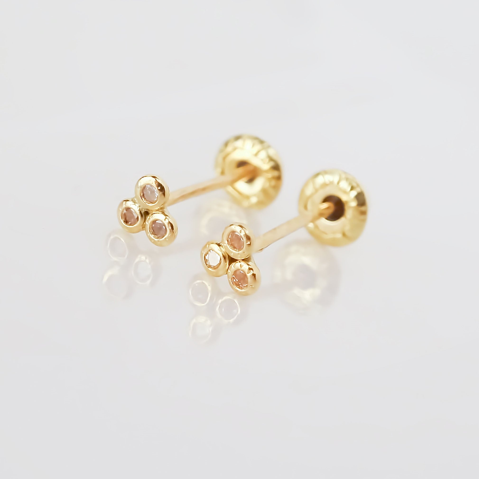 Amor Eterno - Broqueles Micro Trébol / Aretes Oro 10k