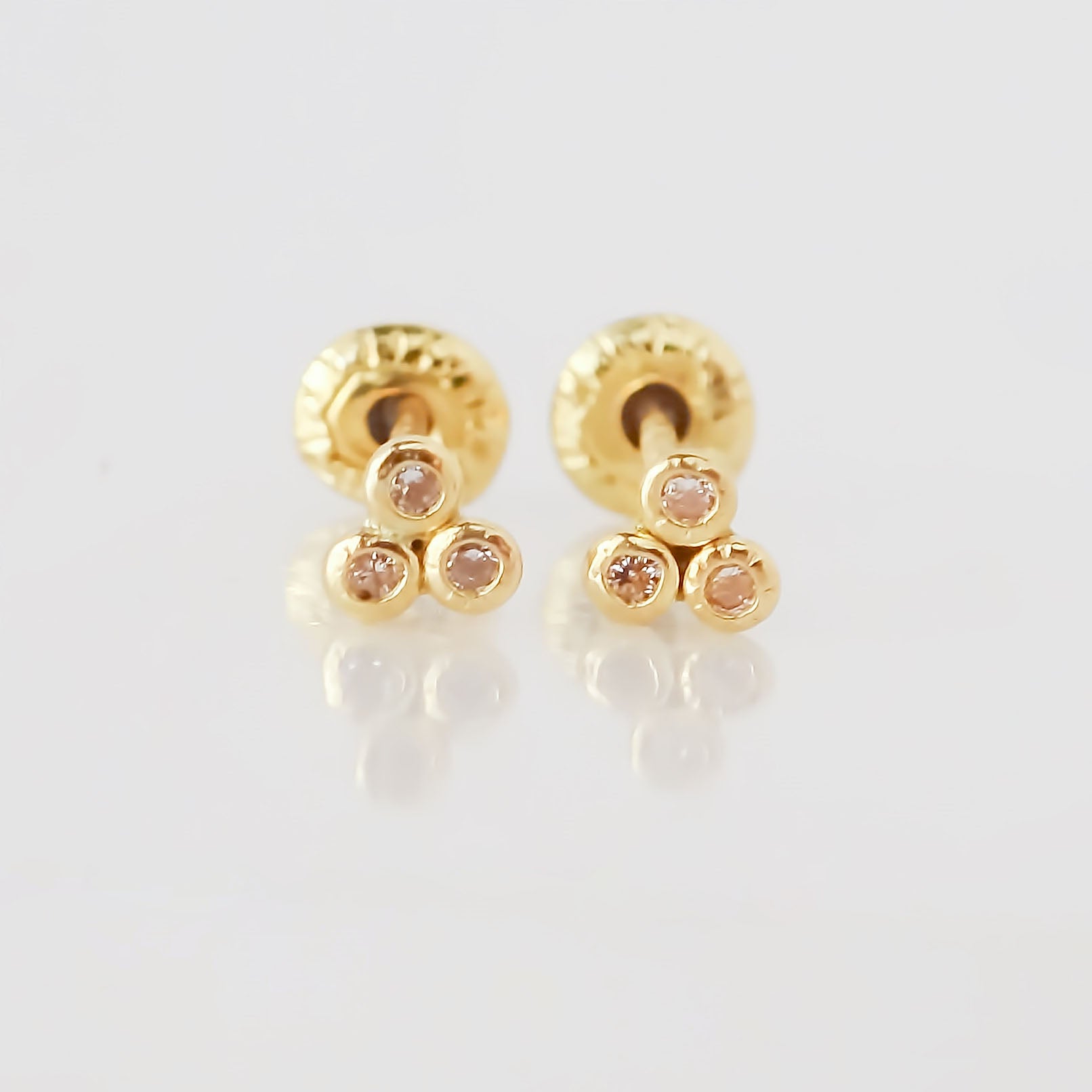 Amor Eterno - Broqueles Micro Trébol / Aretes Oro 10k