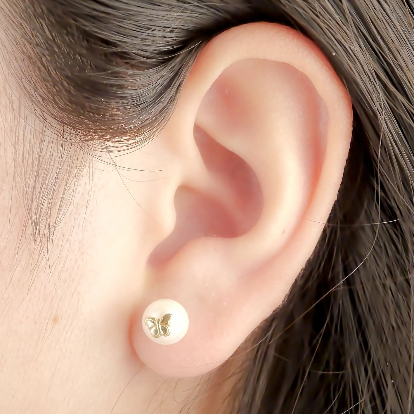 Amor Eterno - Broqueles Perla Mariposa / Aretes / Oro 10k