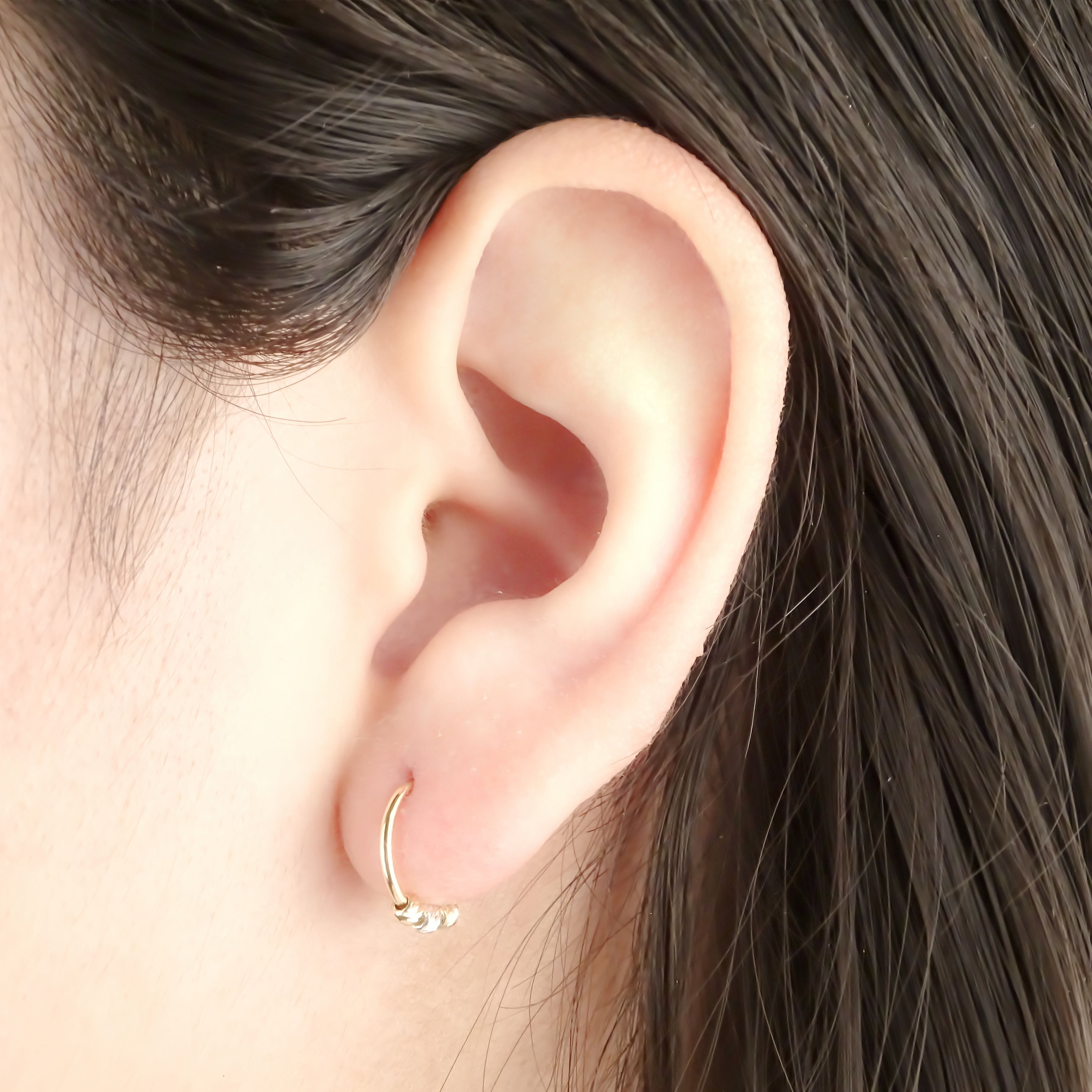 Amor Eterno - Arracada Con Bolitas / Aretes Oro 10k