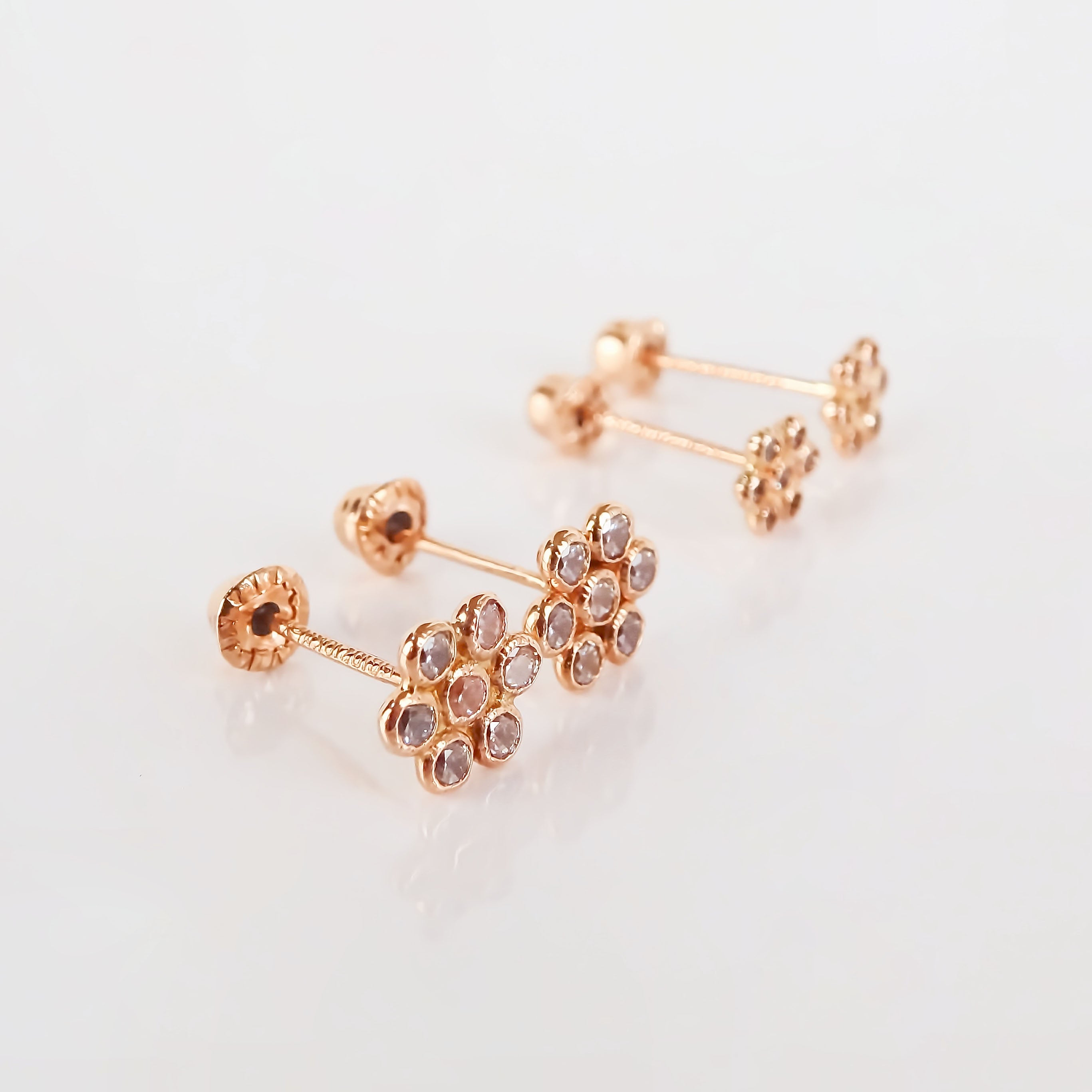 Amor Eterno - Broqueles Roseta / Aretes Oro 10k / Rosa
