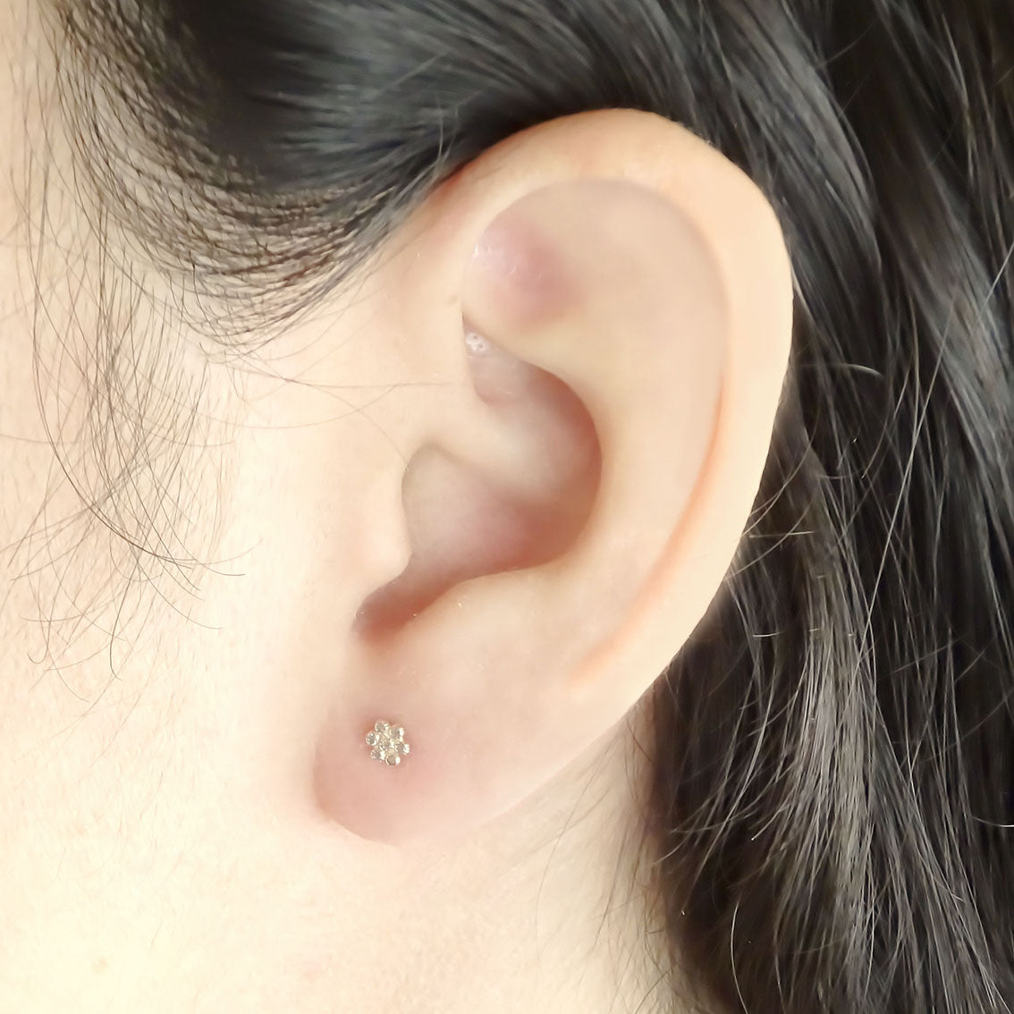 Amor Eterno - Broqueles Roseta Bebé / Aretes Oro 10k / Rosa