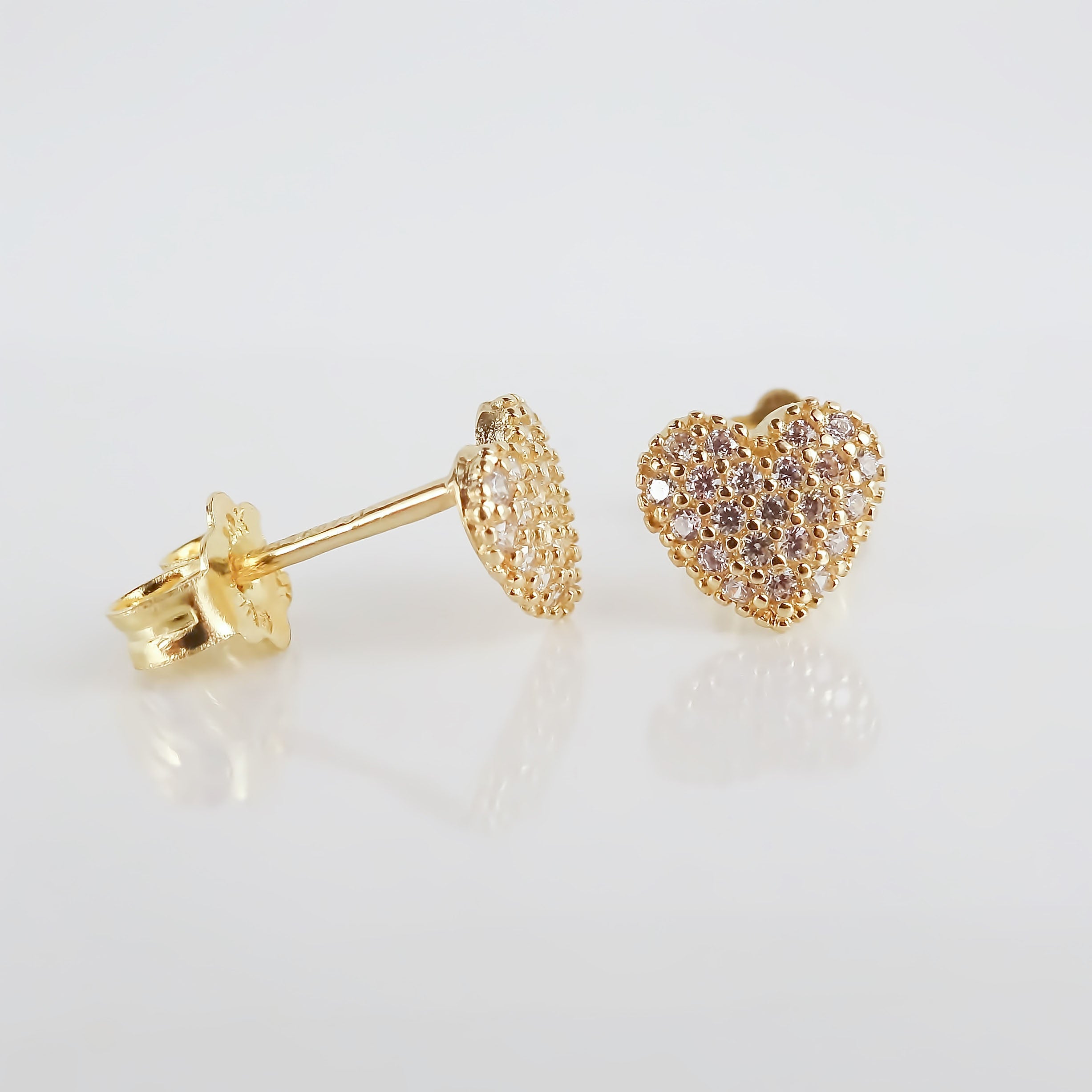 Amor Eterno - Aretes Corazón Bombón / 10k Oro Sólido