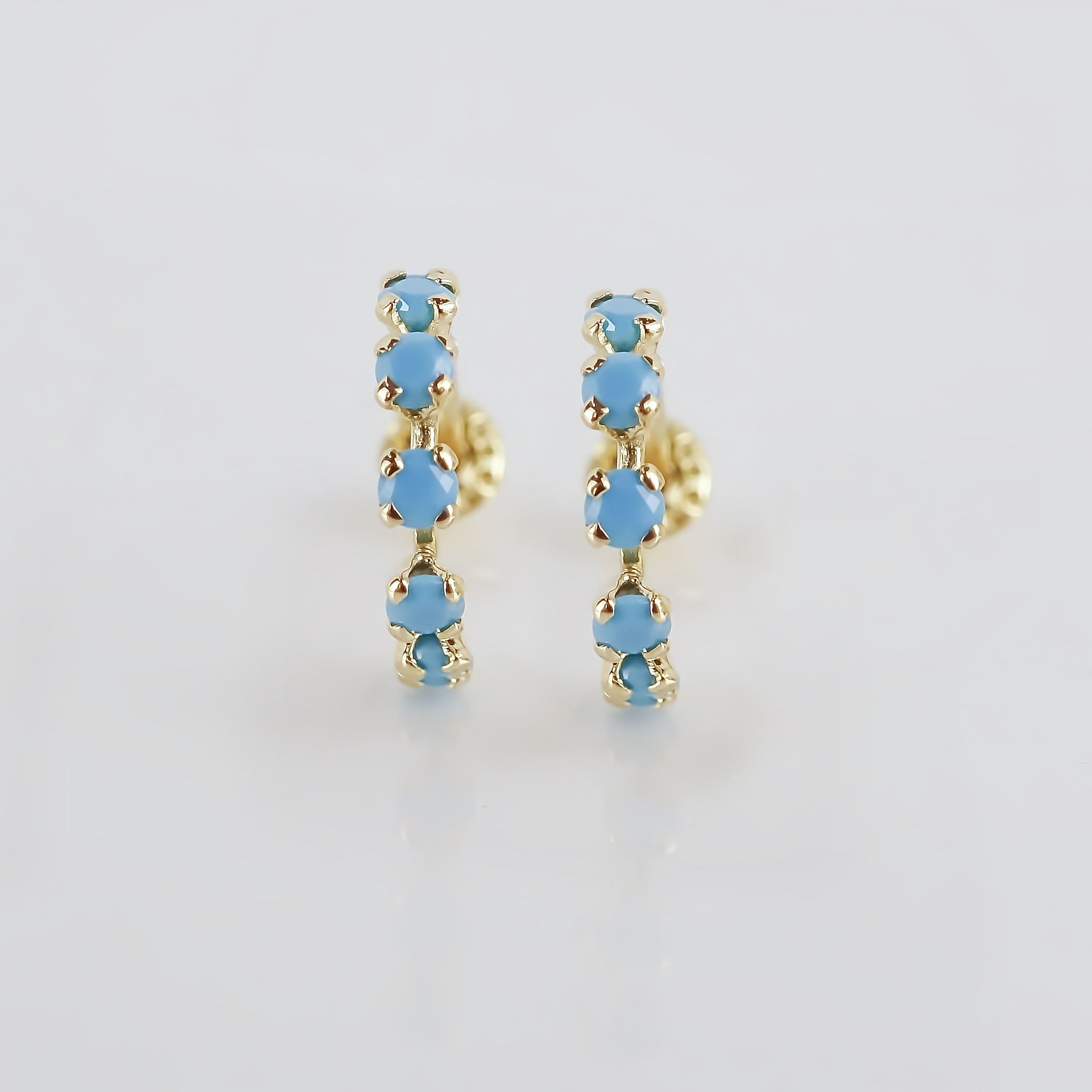 Amor Eterno - Broqueles Media Arracada / Aretes / Oro 10k / Turquesa