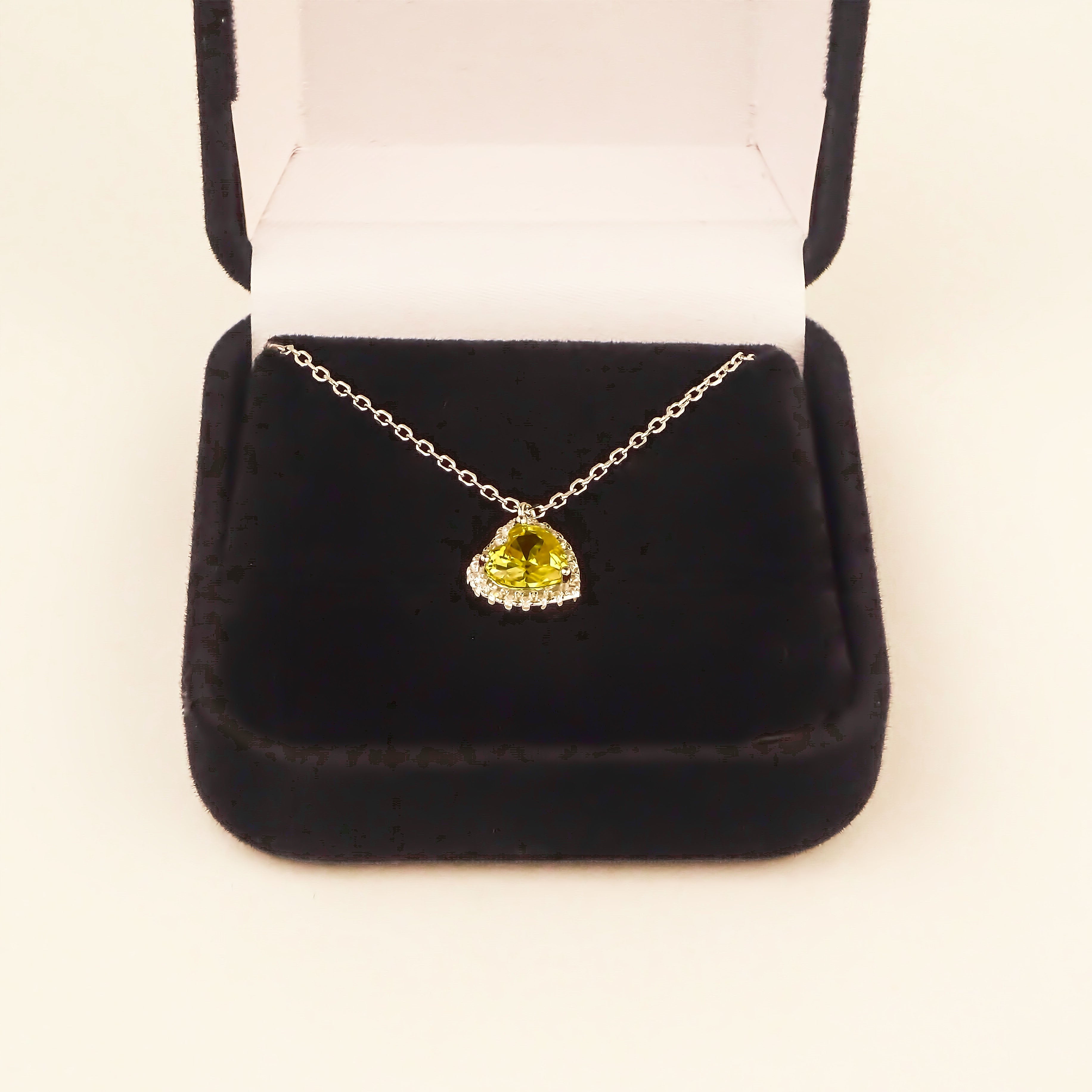 Amor Eterno - Gargantilla Plata / Oro 24k / Corazón Eterno / Amarillo