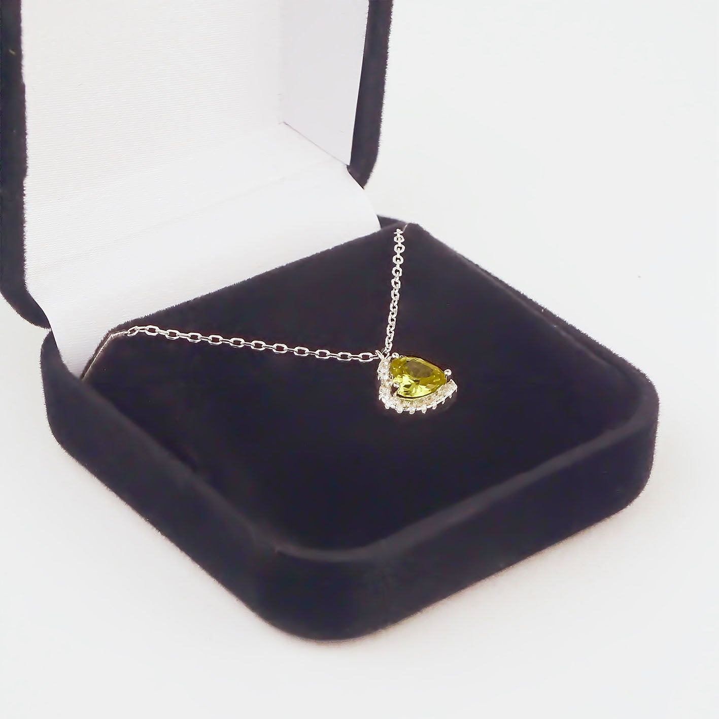 Amor Eterno - Gargantilla Plata / Oro 24k / Corazón Eterno / Amarillo