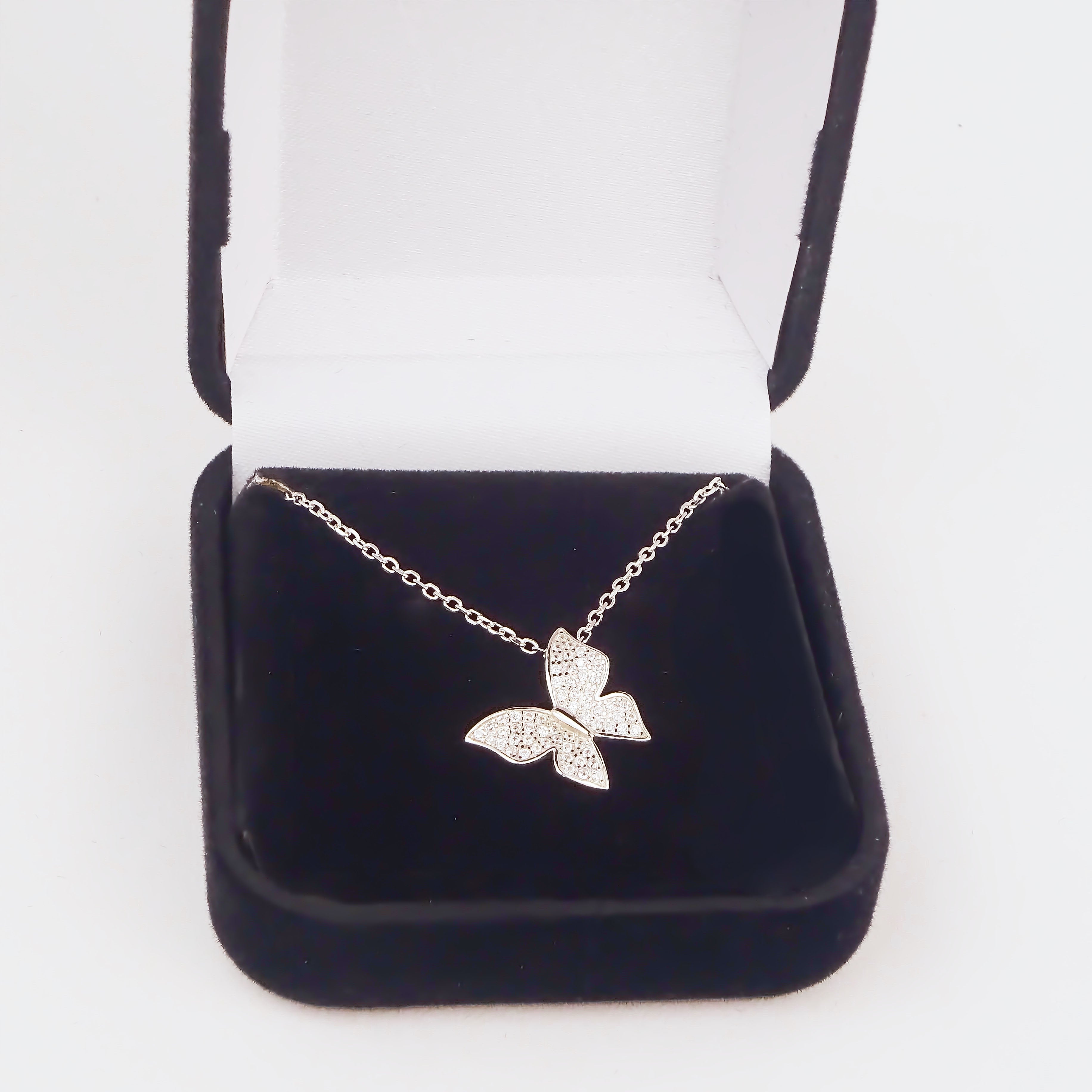 Amor Eterno- Gargantilla Mariposa De Paz / Plata Oro 24k