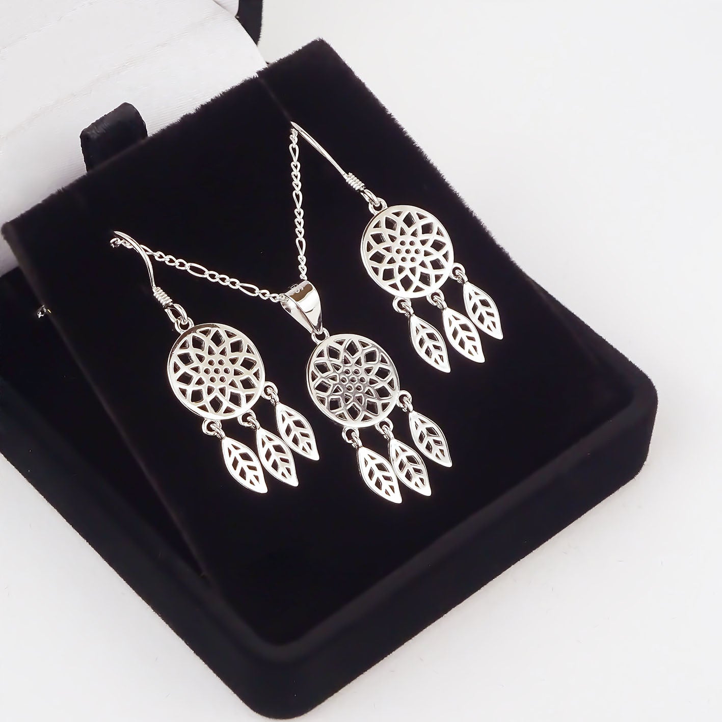 Amor Eterno- Dije Atrapasueños + Juego Aretes Plata Oro 24k