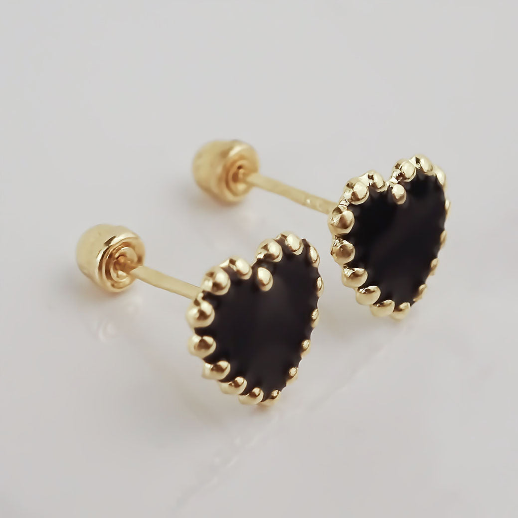 Amor Eterno - Broqueles Corazón Esmaltado / Oro Sólido 10k / Negro