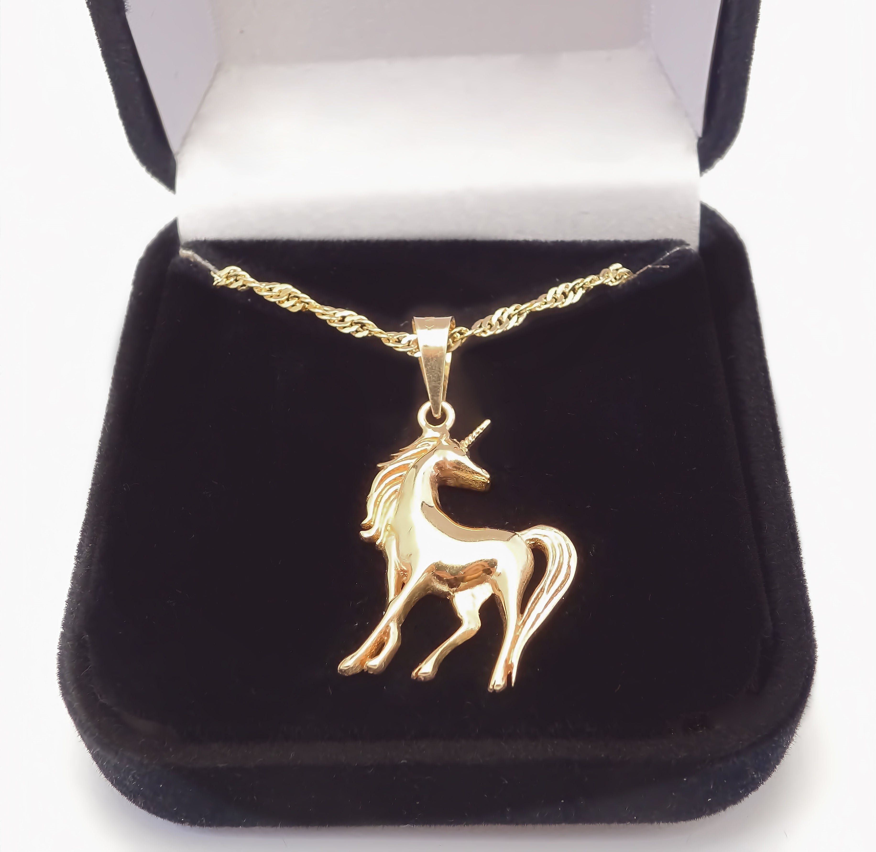 Amor Eterno - Dije Unicornio Elegante / Oro Sólido 10k