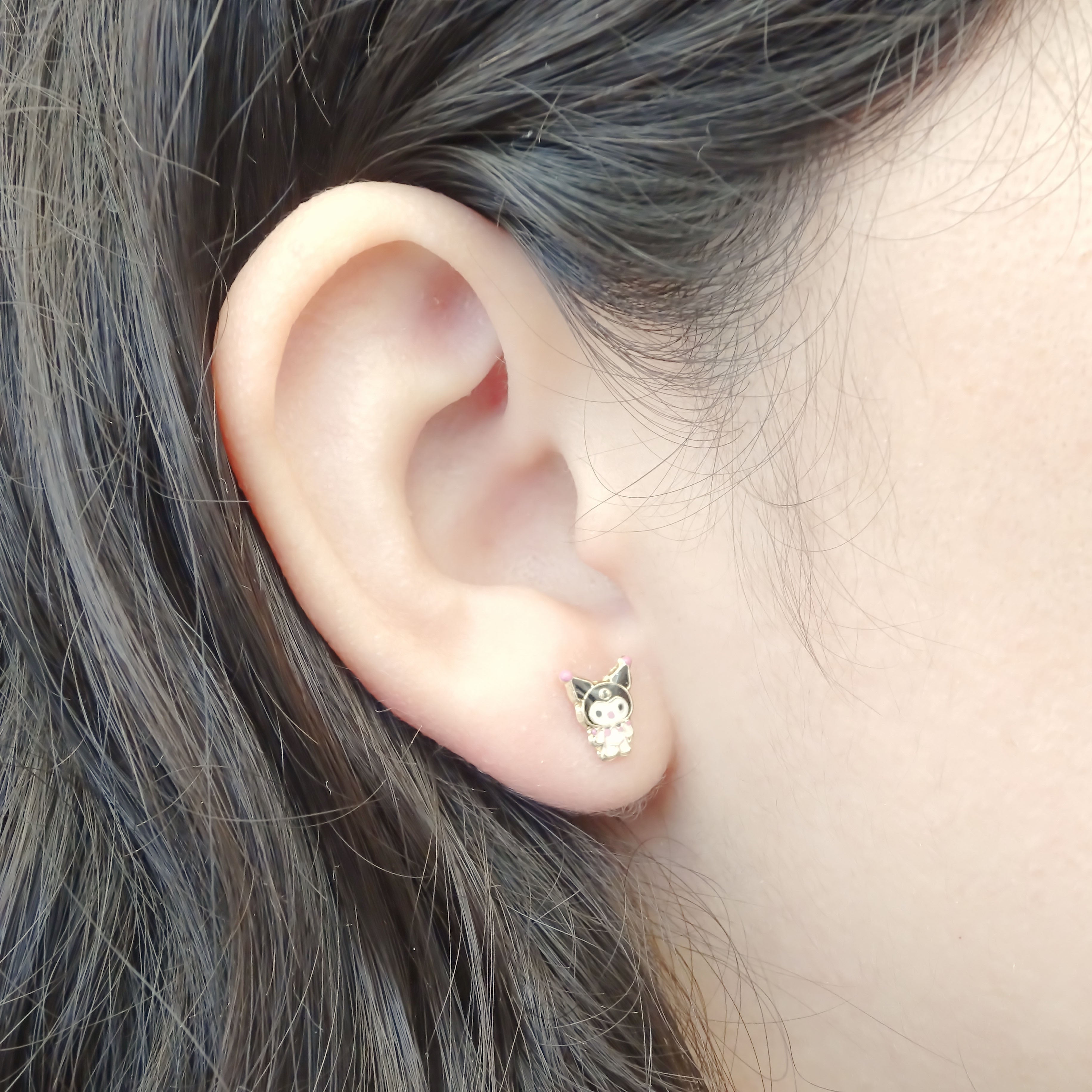 Amor Eterno - Broqueles Aretes/Kuromi/Oro 10k