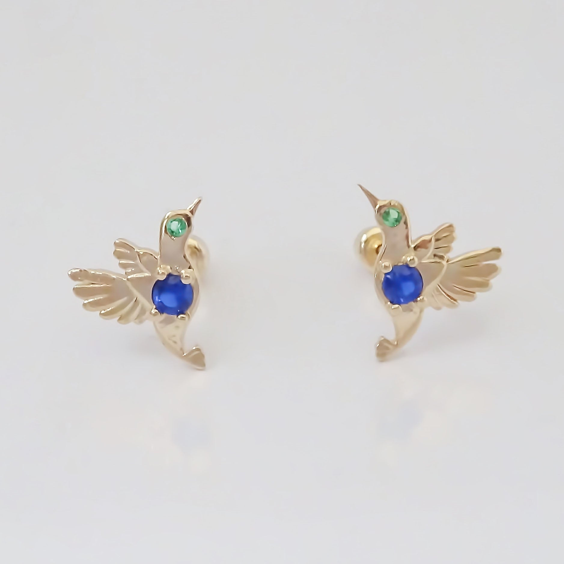 Amor Eterno - Broqueles Colibrí Talismán Aretes / Oro 10k