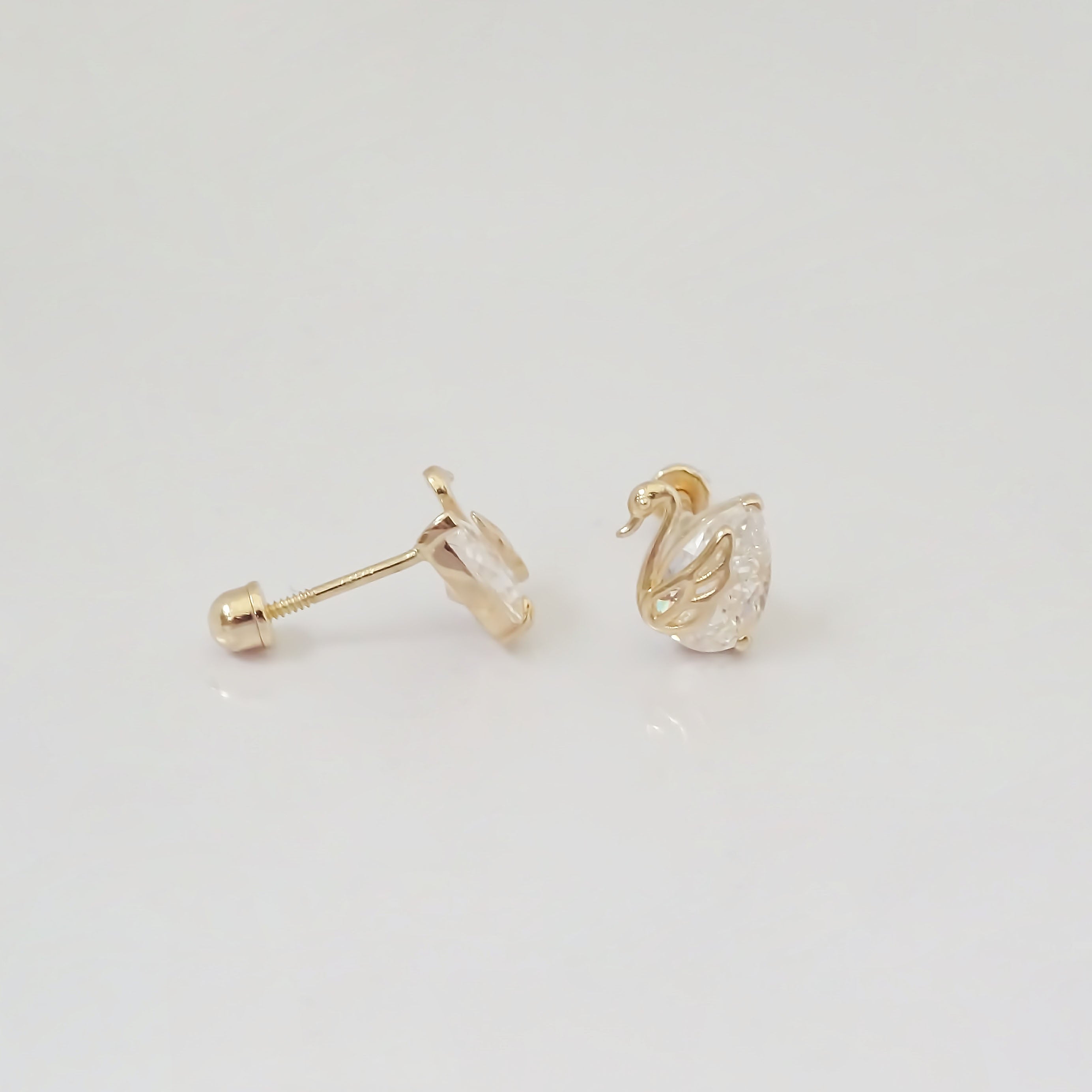 Amor Eterno - Broqueles Cisne Aretes / Oro 10k
