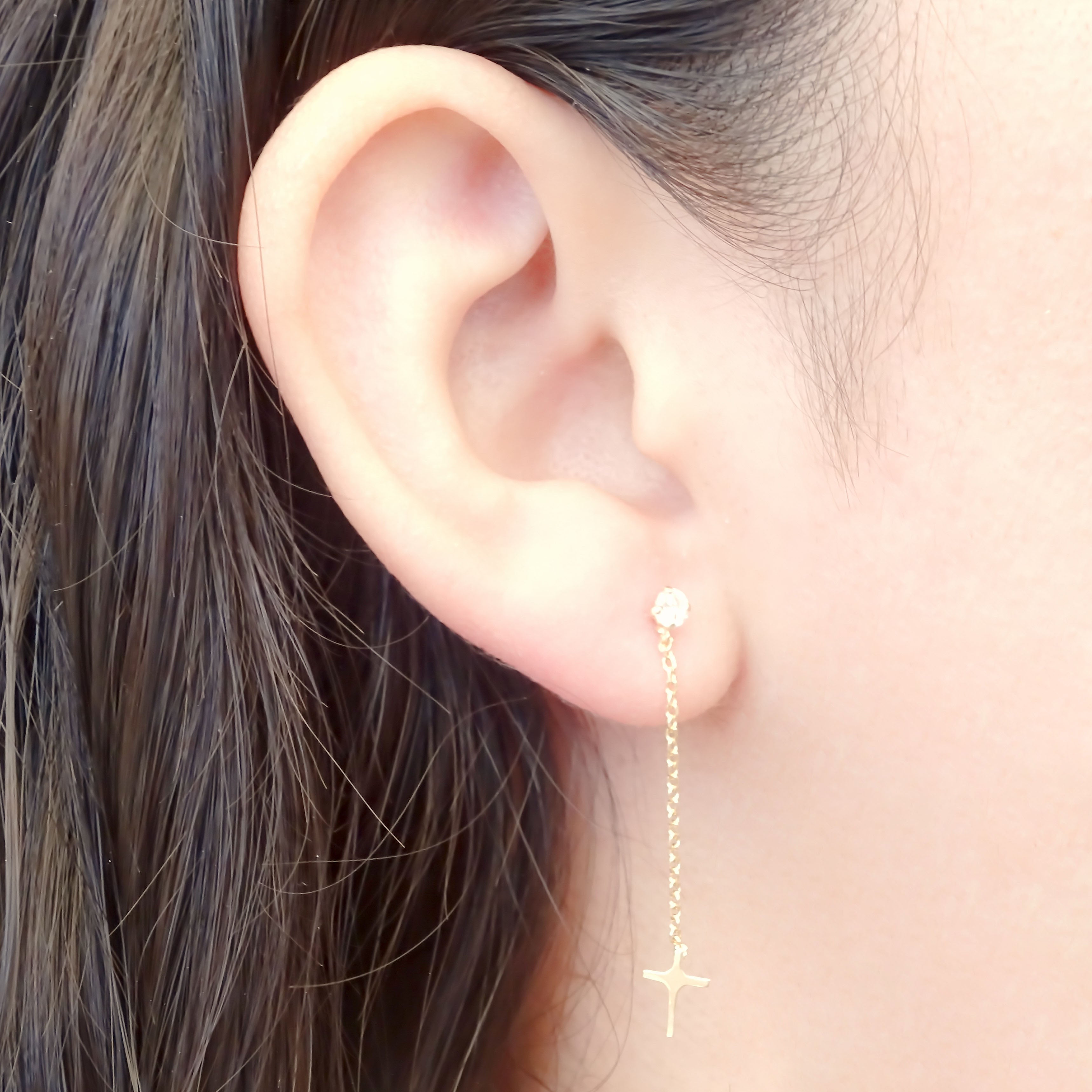 Amor Eterno - Aretes Largos / Oro Sólido 10k Cruz