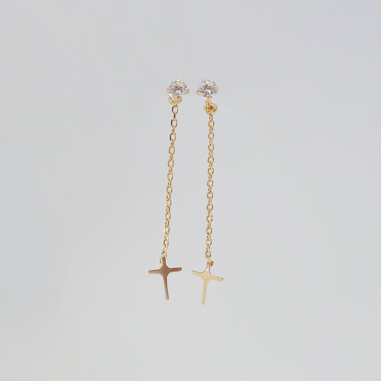 Amor Eterno - Aretes Largos / Oro Sólido 10k Cruz