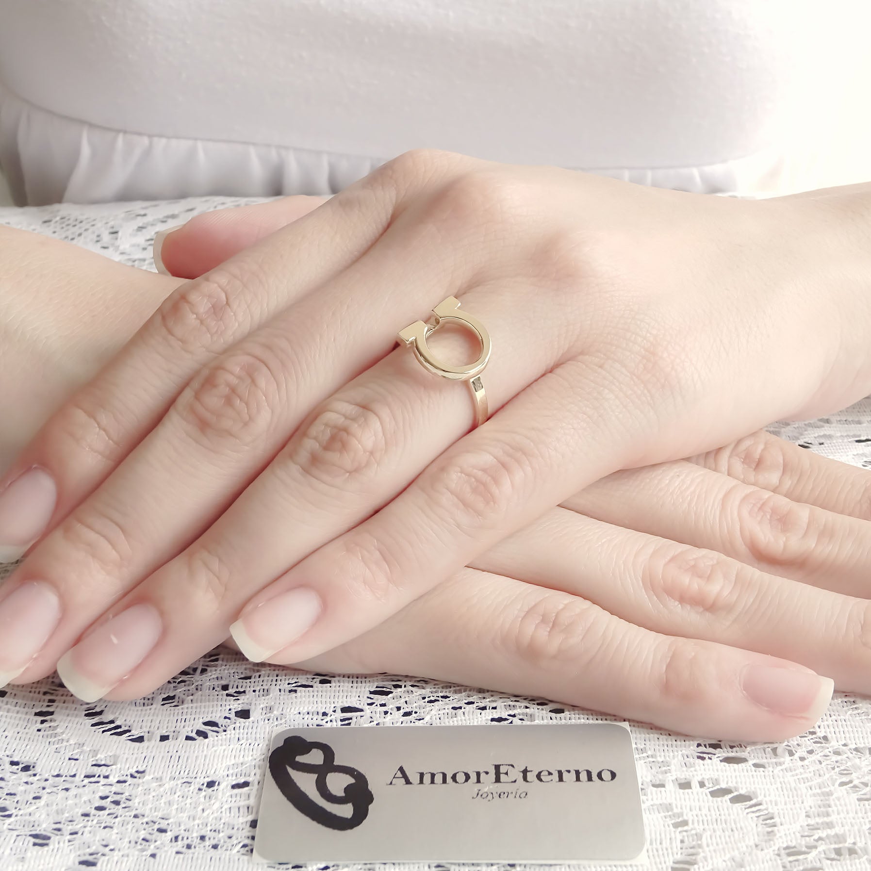 Amor Eterno - Anillo Omega / Oro 14k Sólido