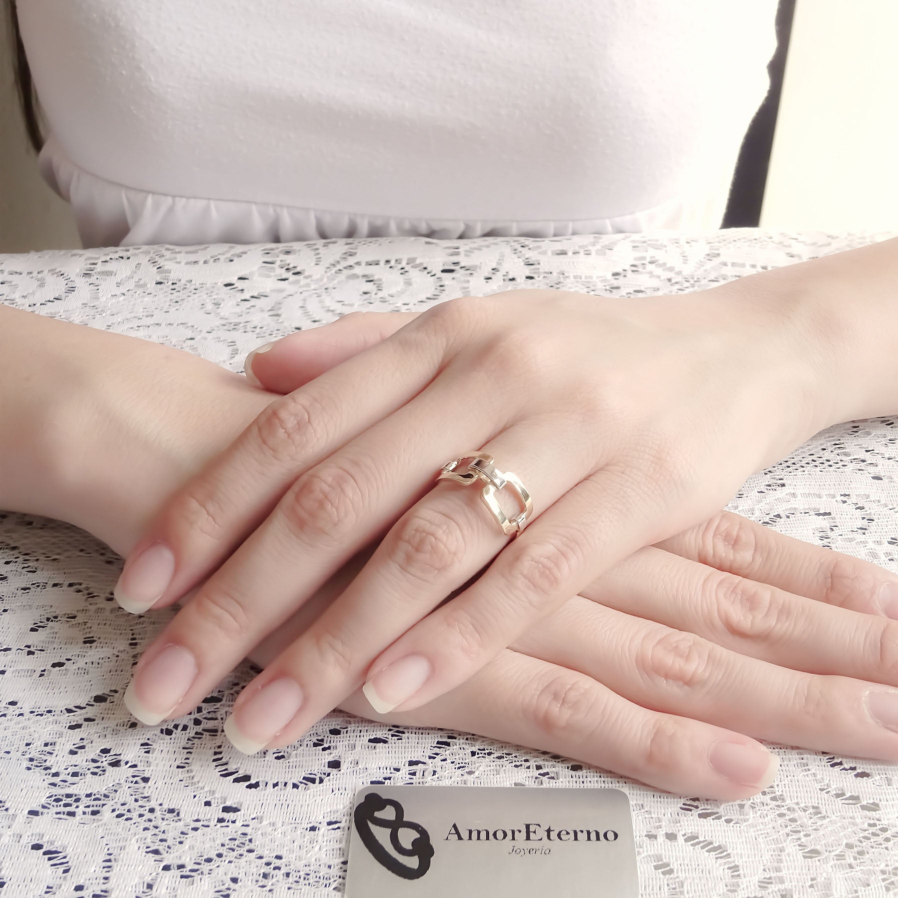 Amor Eterno - Anillo Marino / Oro 14k Solido