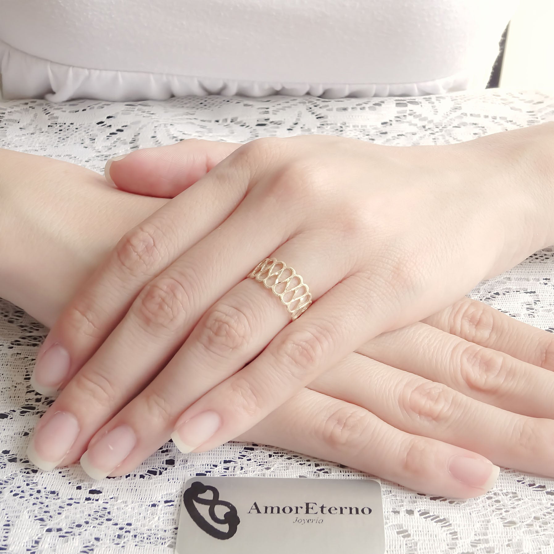 Amor Eterno - Anillo Cristina - Oro Solido 14k