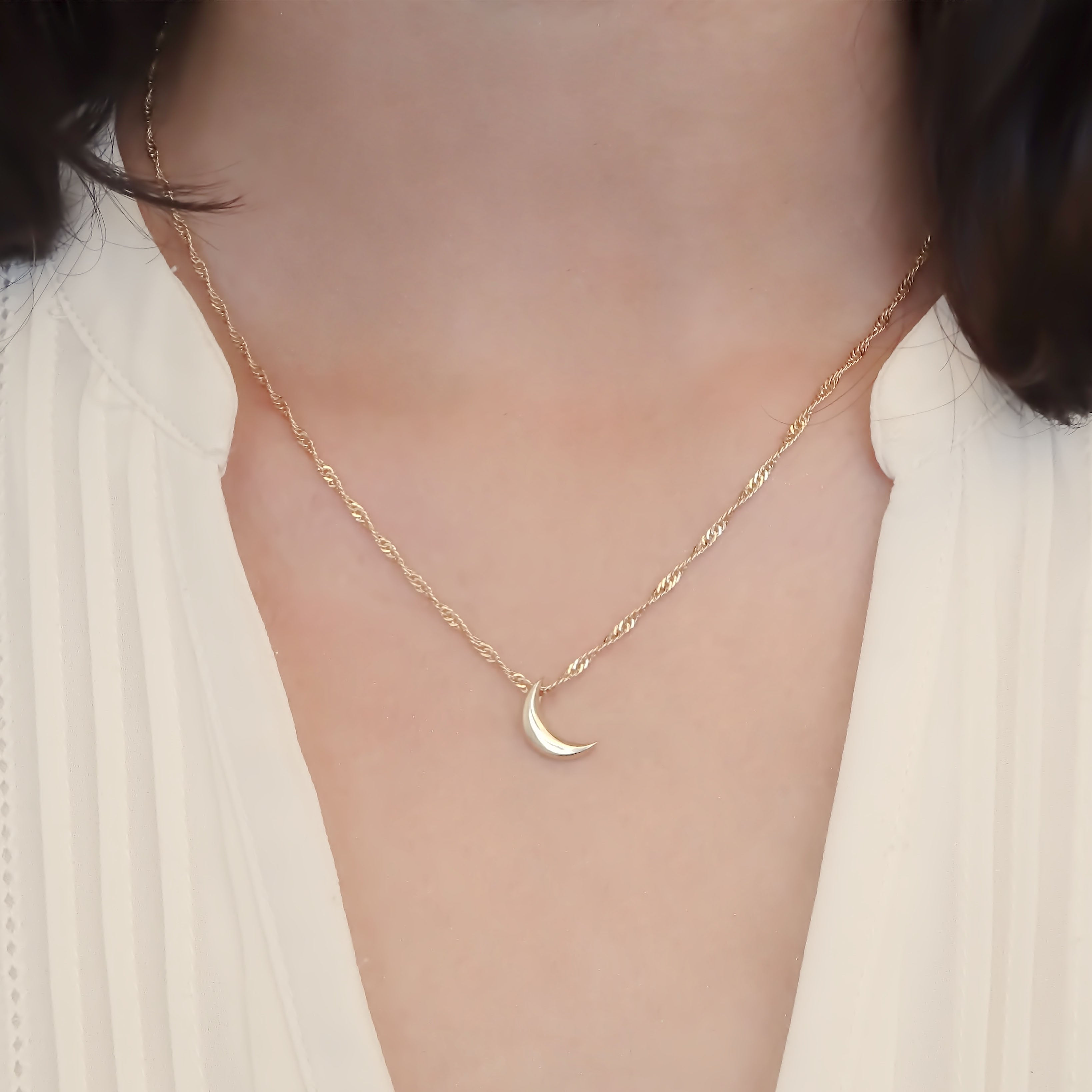 Amor Eterno - Dije Luna Basic / Oro Sólido 10k