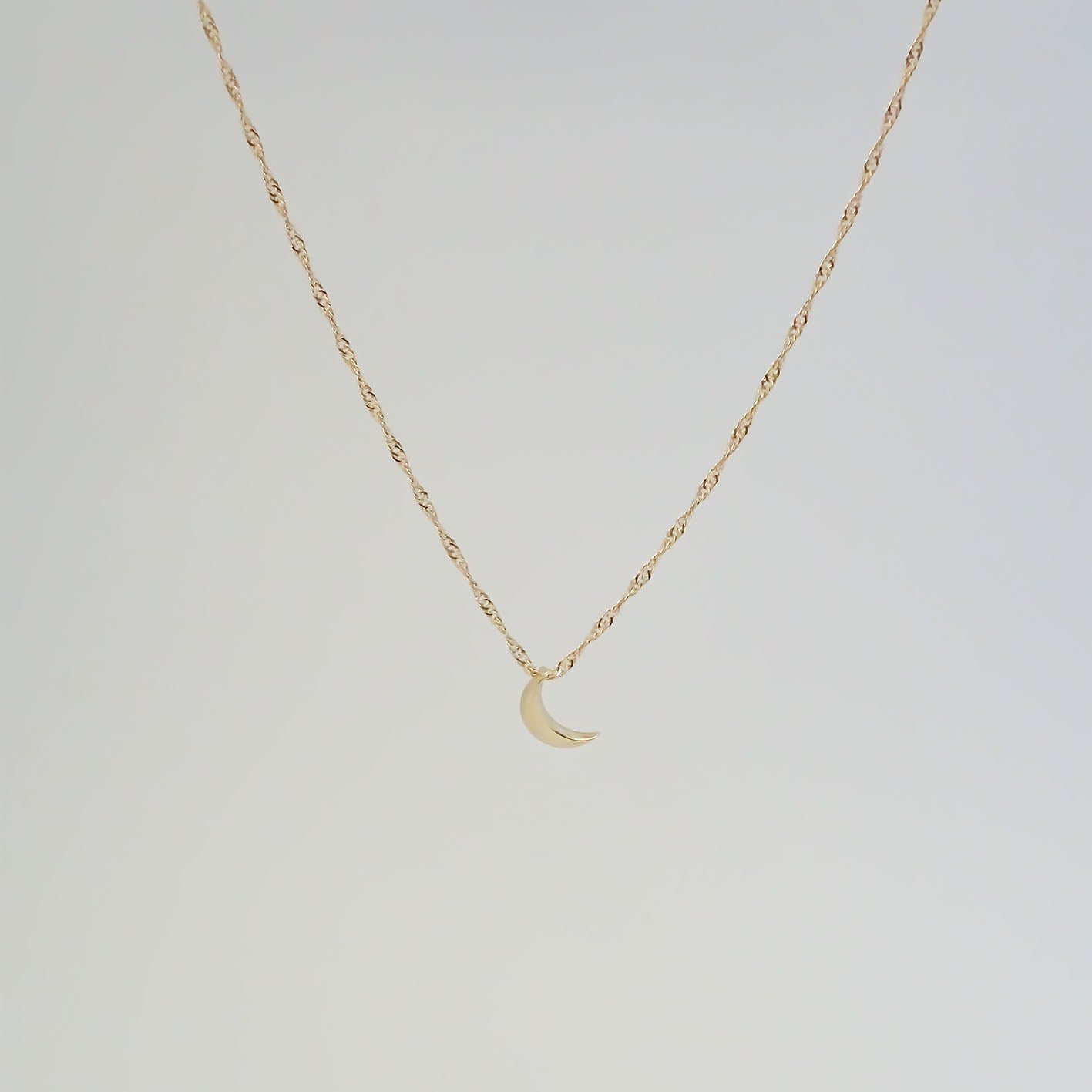 Amor Eterno - Dije Luna Basic / Oro Sólido 10k