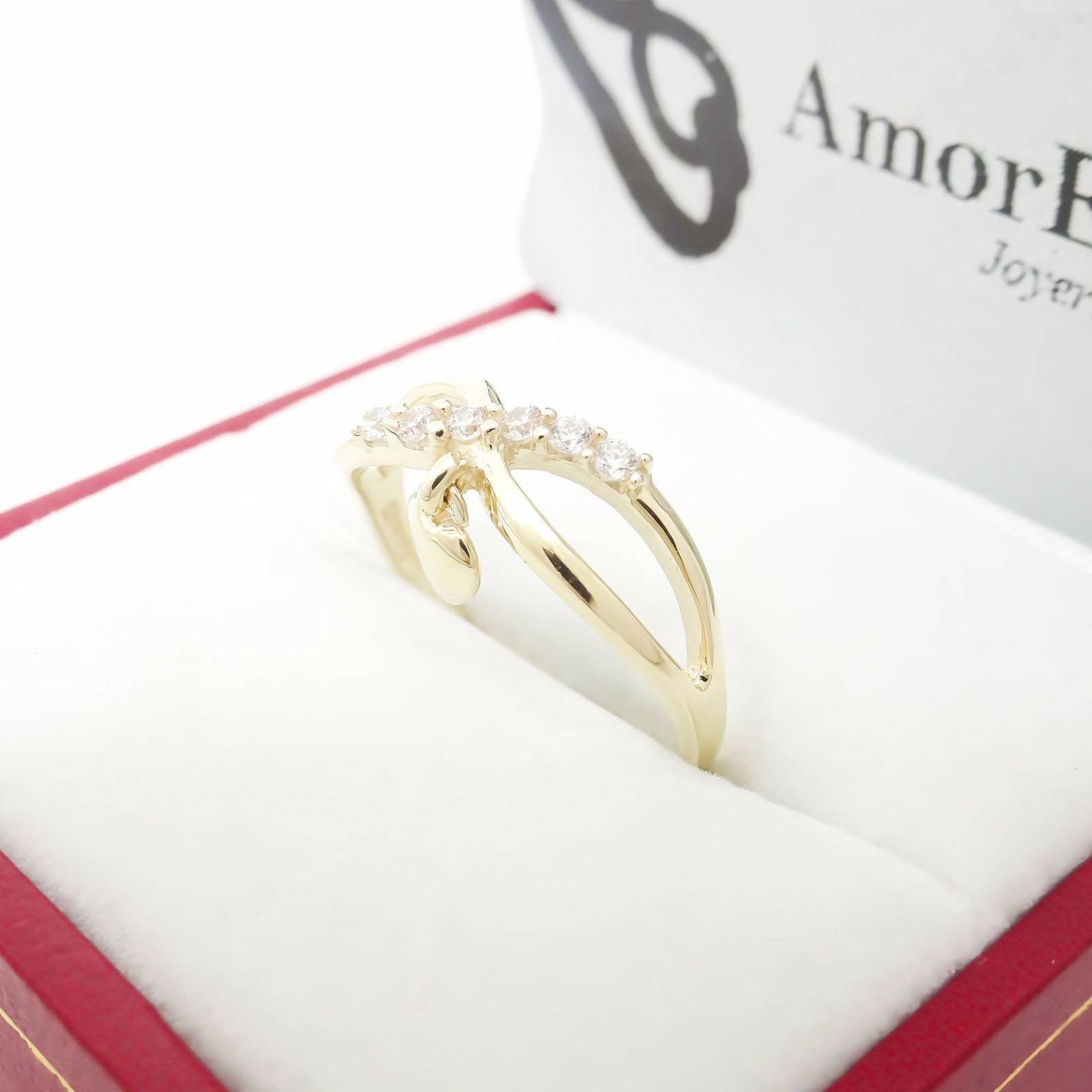 Amor Eterno - Anillo Corazón Colgante / Oro Sólido 10k