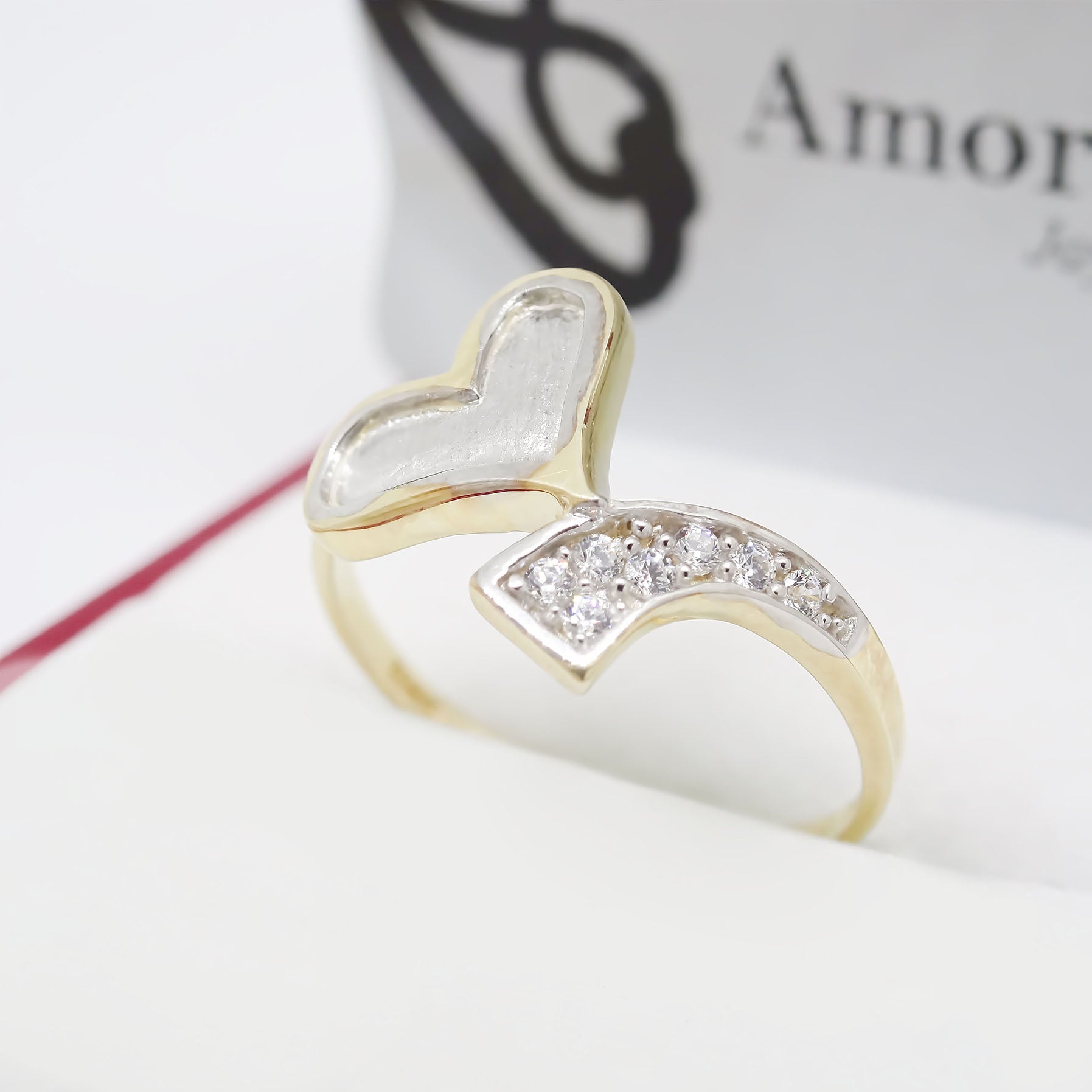Amor Eterno - Anillo Corazón Ribbon / Oro Sólido 14k
