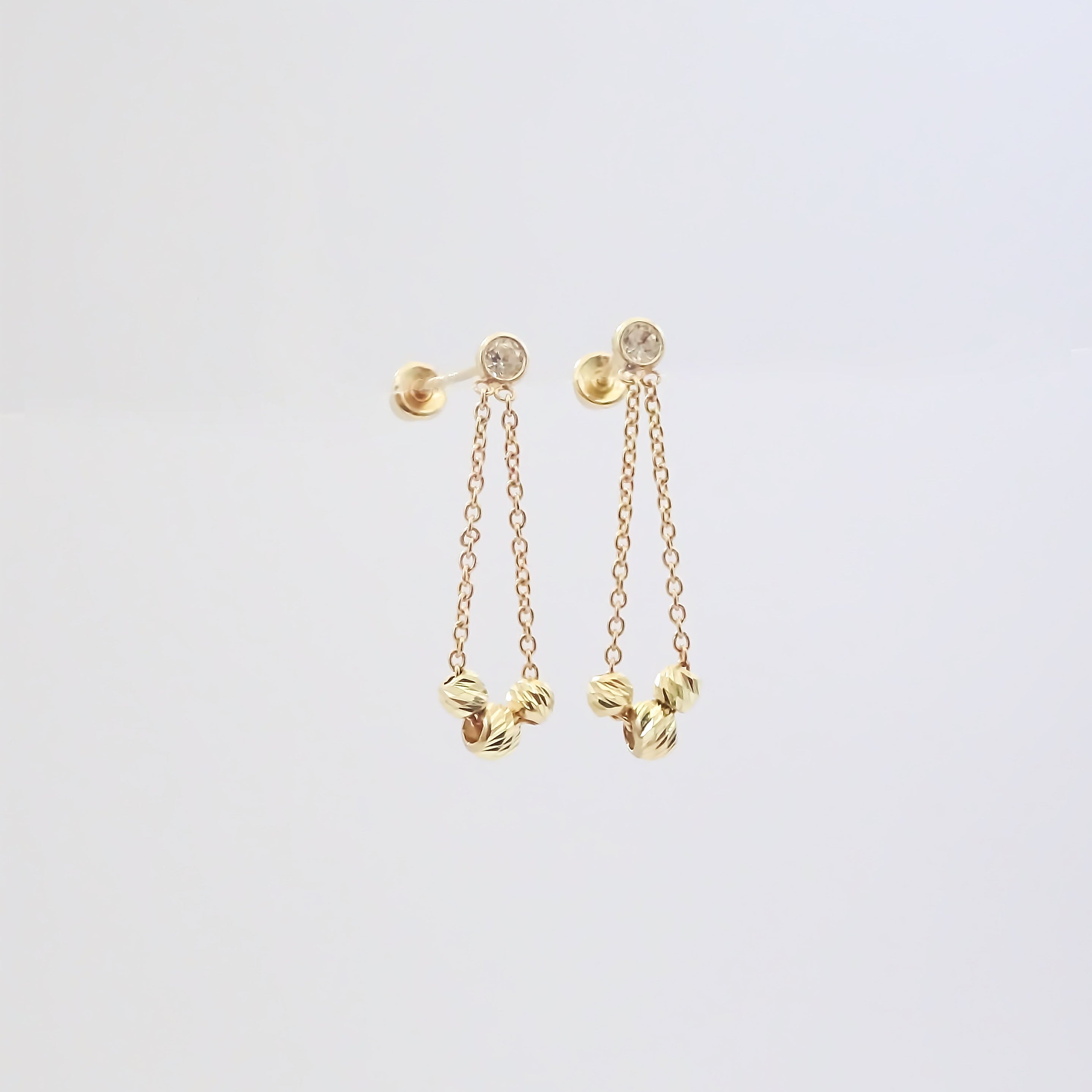 Amor Eterno - Aretes Bisel Bolitas Kellum / Oro 10k