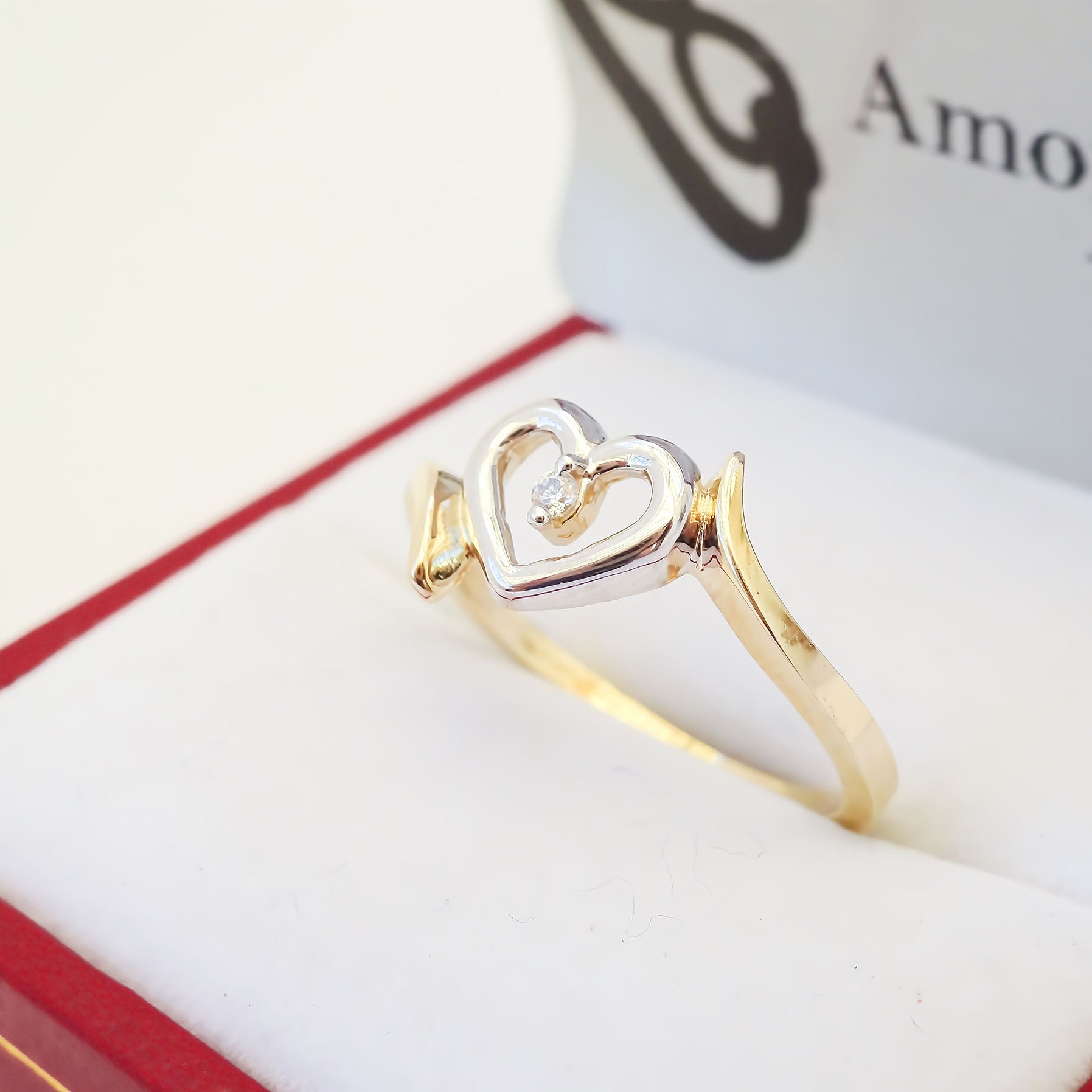 Amor Eterno - Anillo Corazón Diamante / Oro 14k Sólido