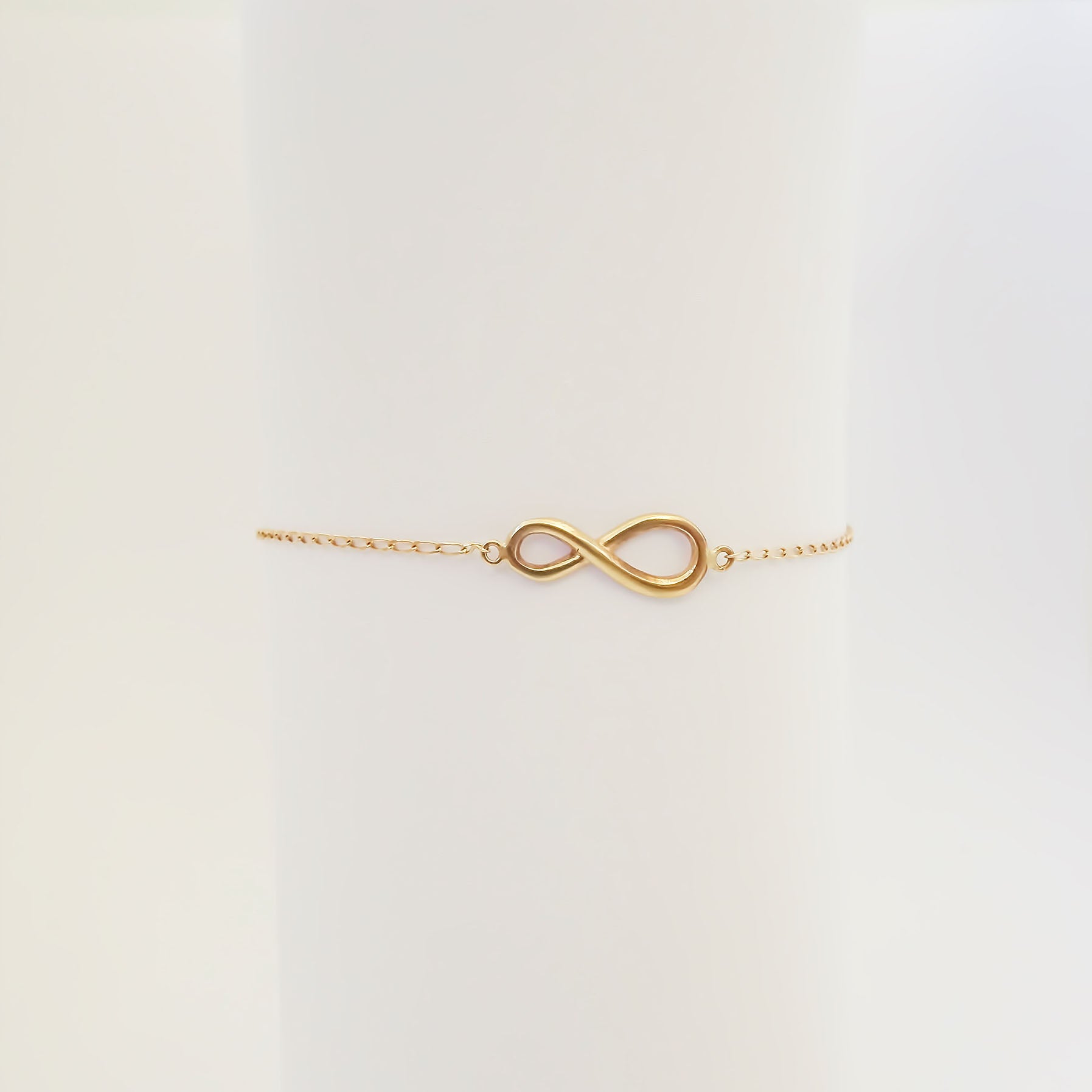 Amor Eterno - Pulsera Infinito / Oro Sólido 10k
