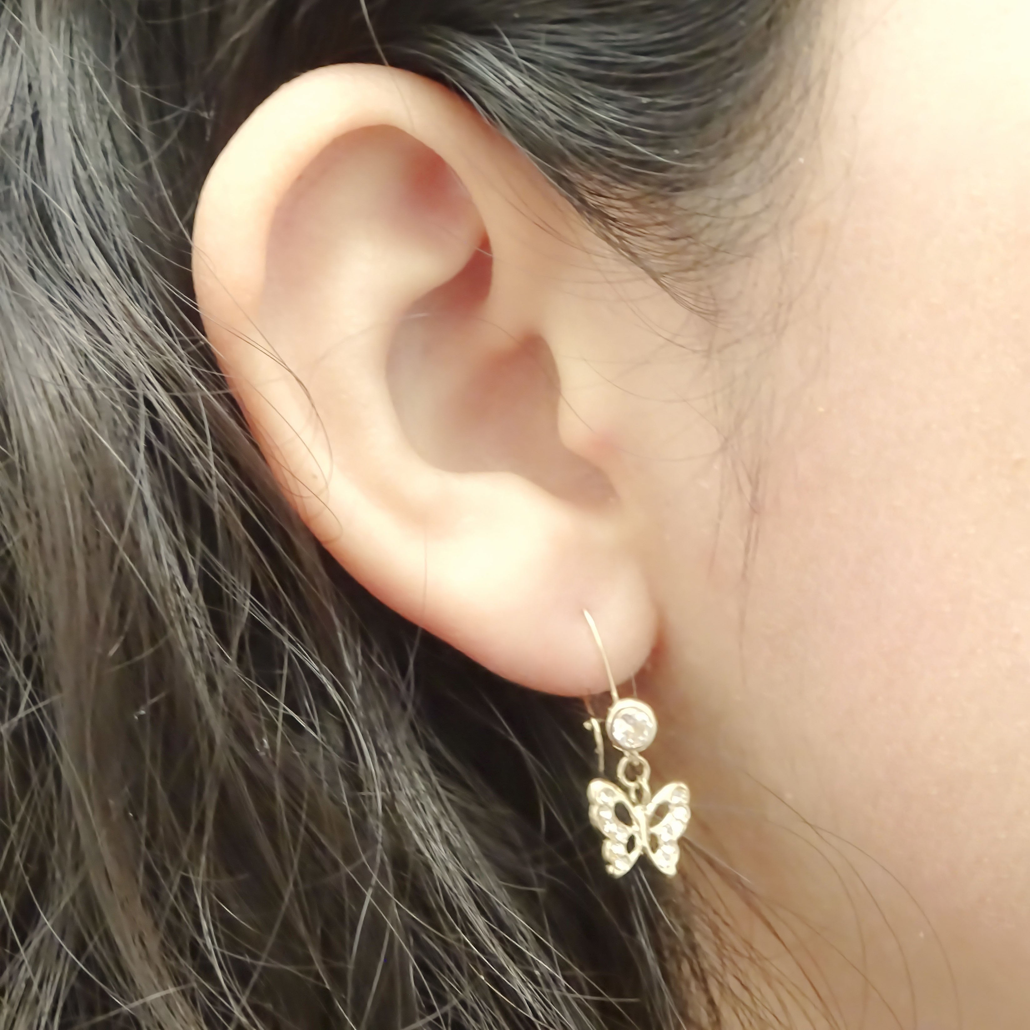 Amor Eterno - Broqueles Arillo Mariposa / Oro Sólido 10k