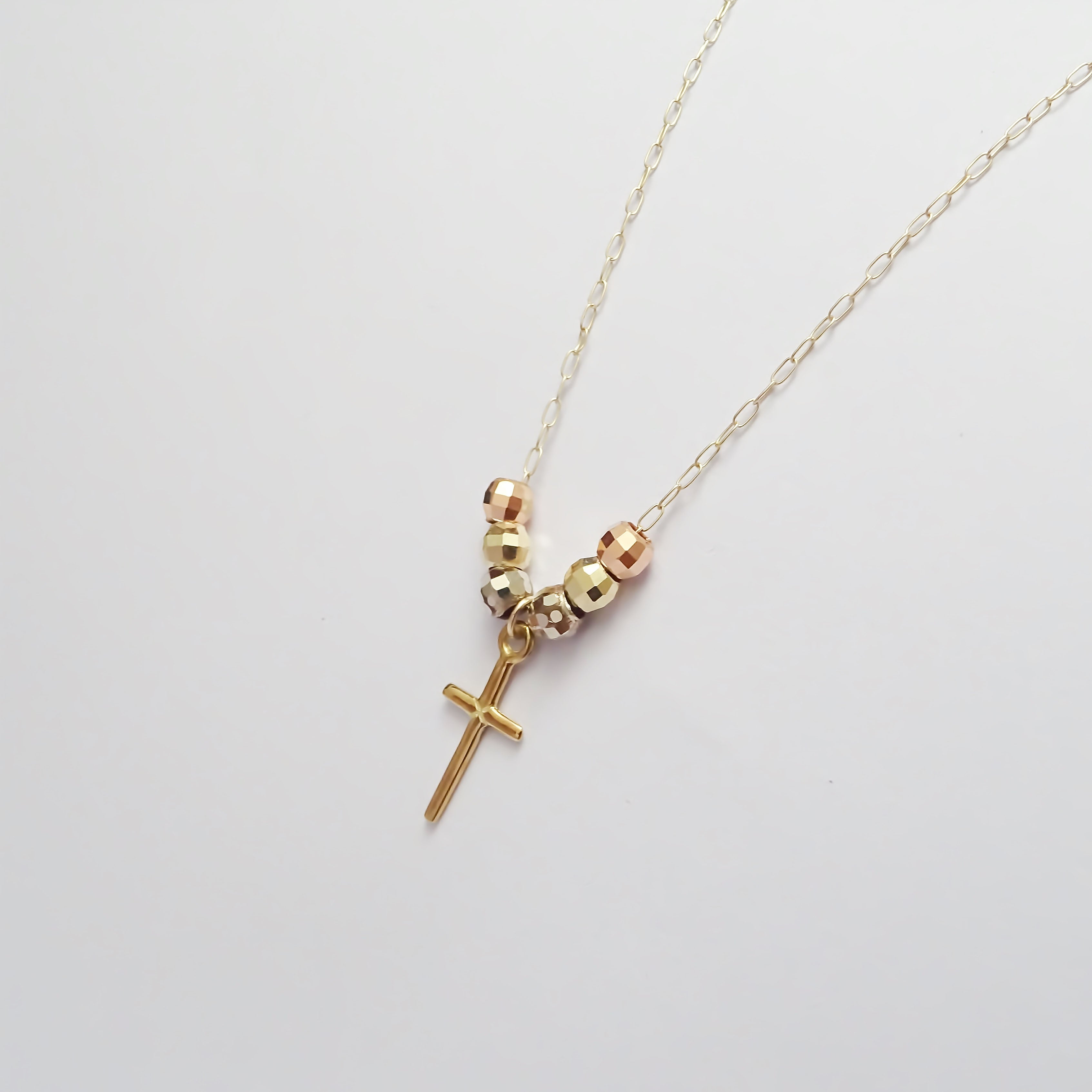 Amor Eterno - Gargantilla Cruz 3 Oros / Oro Sólido 10k