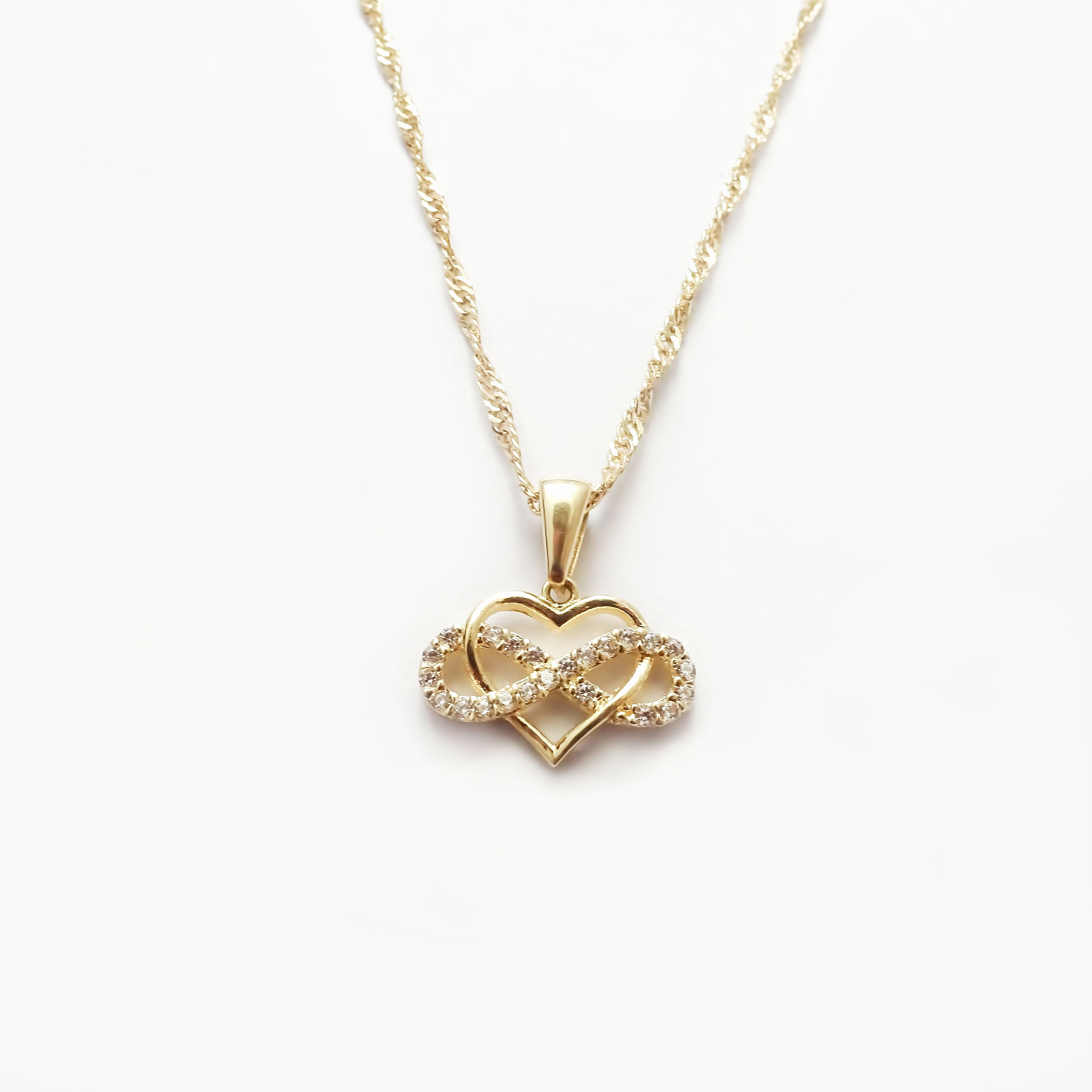 Amor Eterno - Dije Corazón Eterno / Oro Sólido 10k