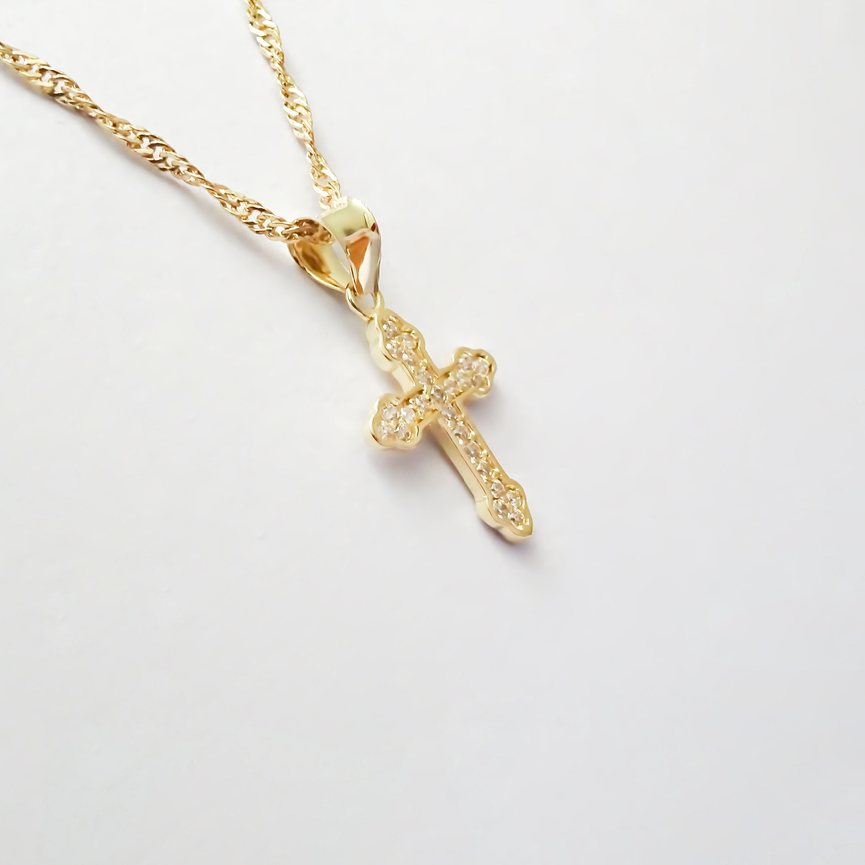 Amor Eterno - Dije Cruz Diamantes / Oro Sólido 10k