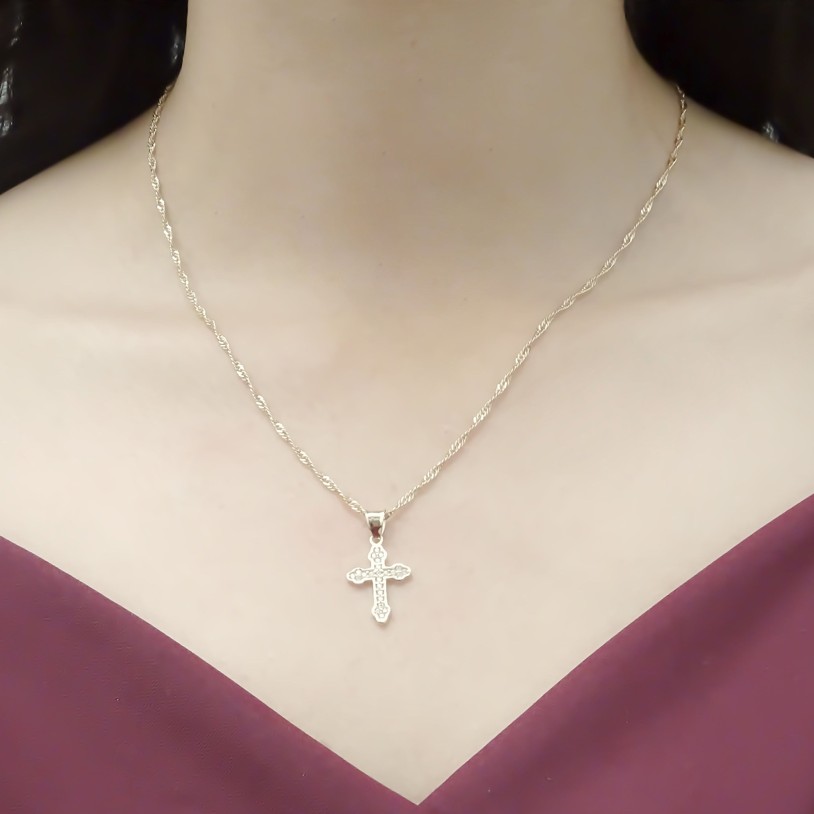 Amor Eterno - Dije Cruz Diamantes / Oro Sólido 10k