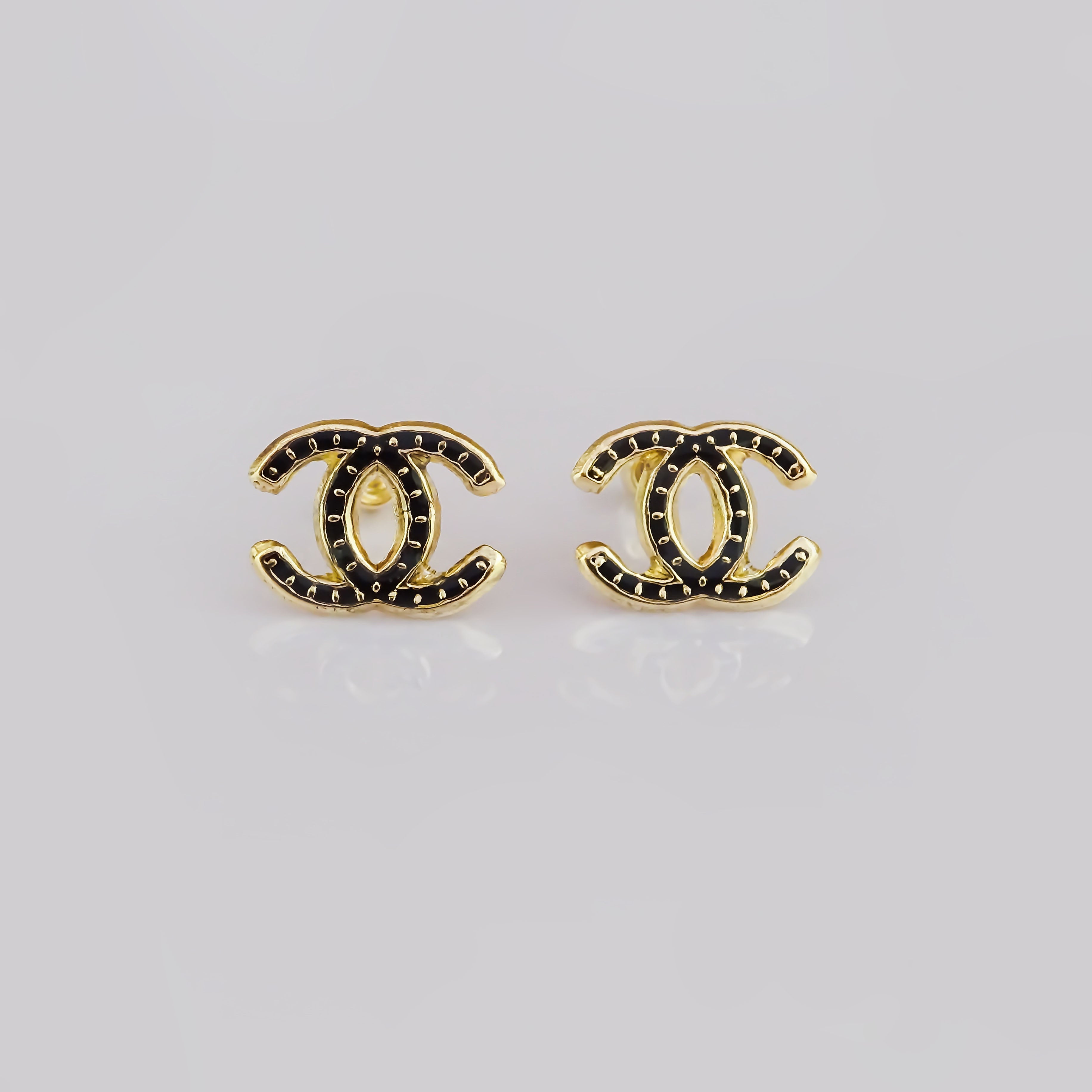 Amor Eterno - Broqueles Cc Esmaltado Aretes / Oro 10k